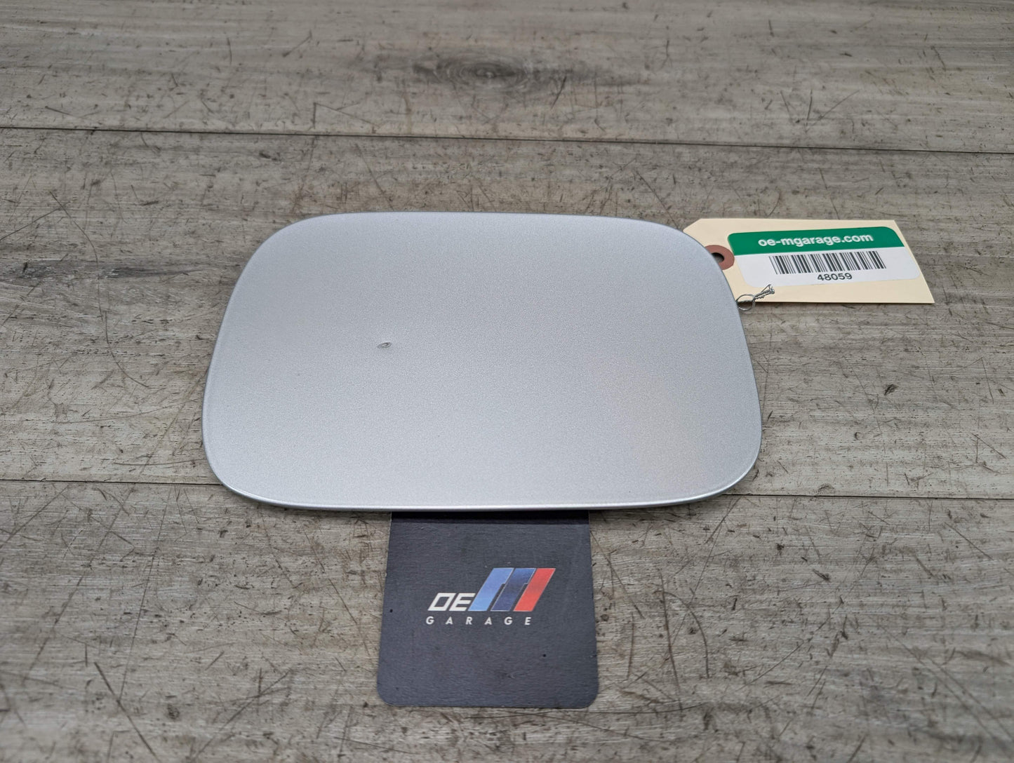 *08-13 OEM BMW E82 E88 135 Coupe Rear Fuel Gas Tank Flap Lid Cover Cap Silver