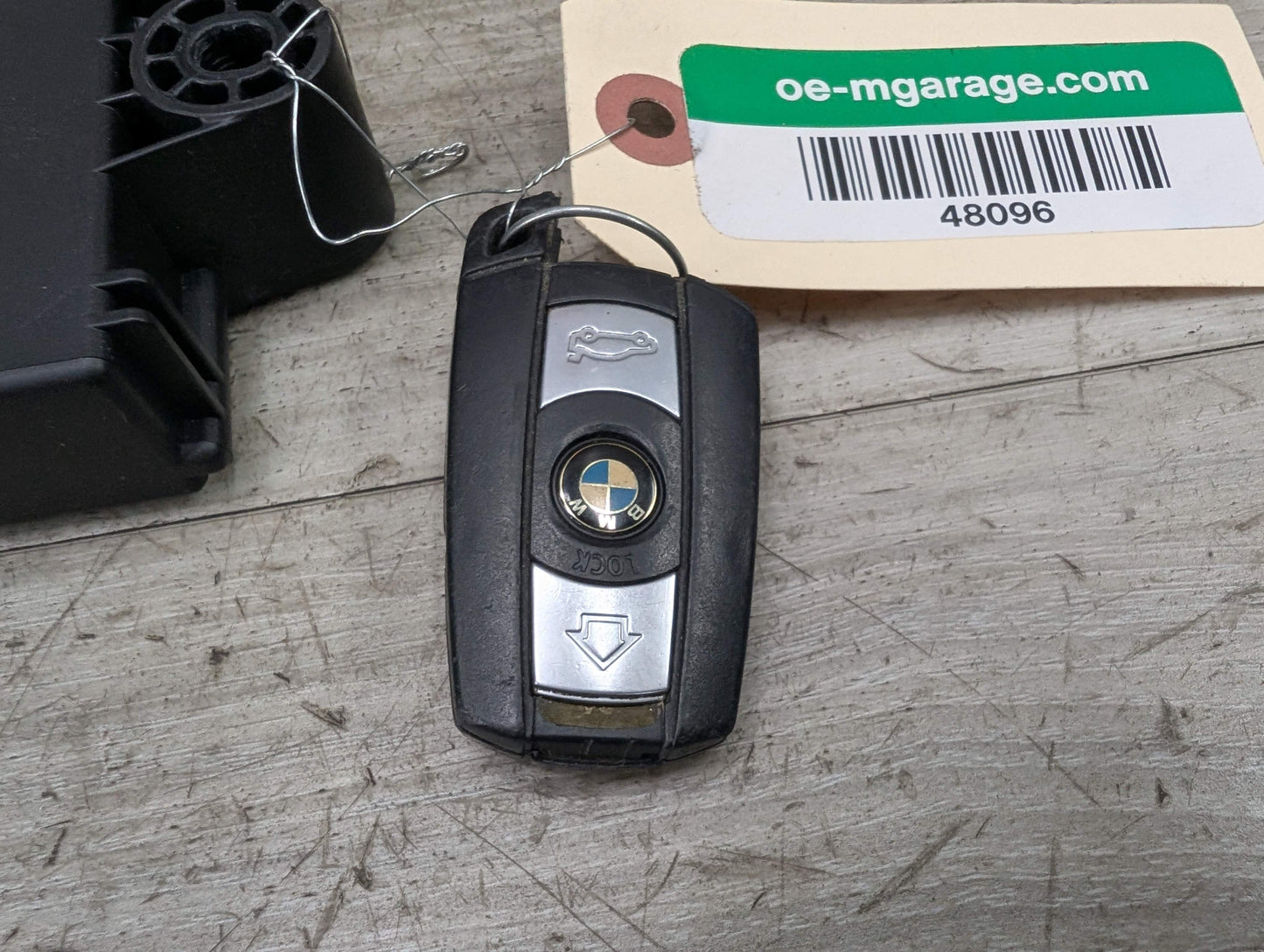 07-13 OEM BMW E82 E88 E90 E92 E93 Comfort Access Control CAS 3 Module w/ Key