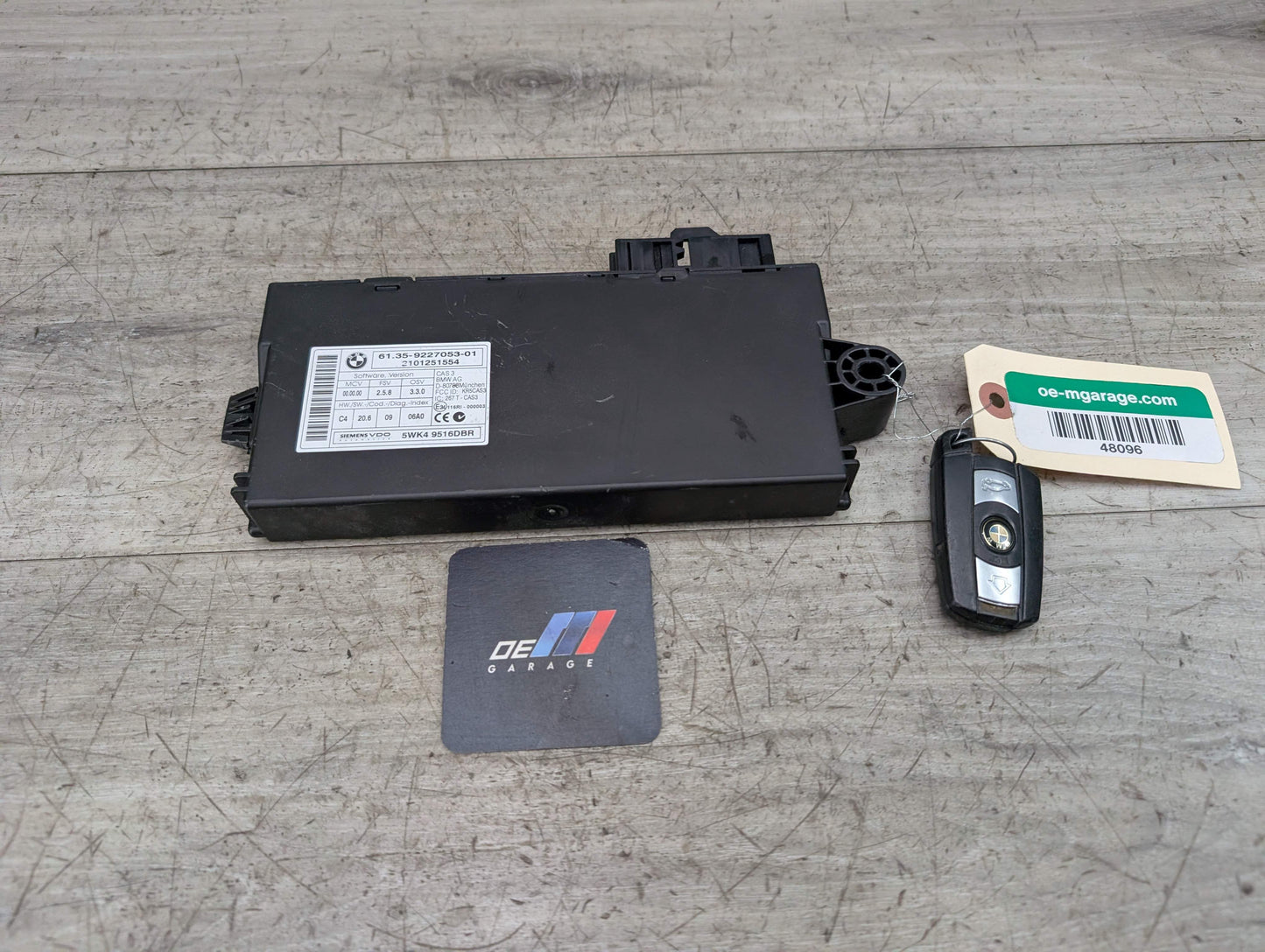 07-13 OEM BMW E82 E88 E90 E92 E93 Comfort Access Control CAS 3 Module w/ Key