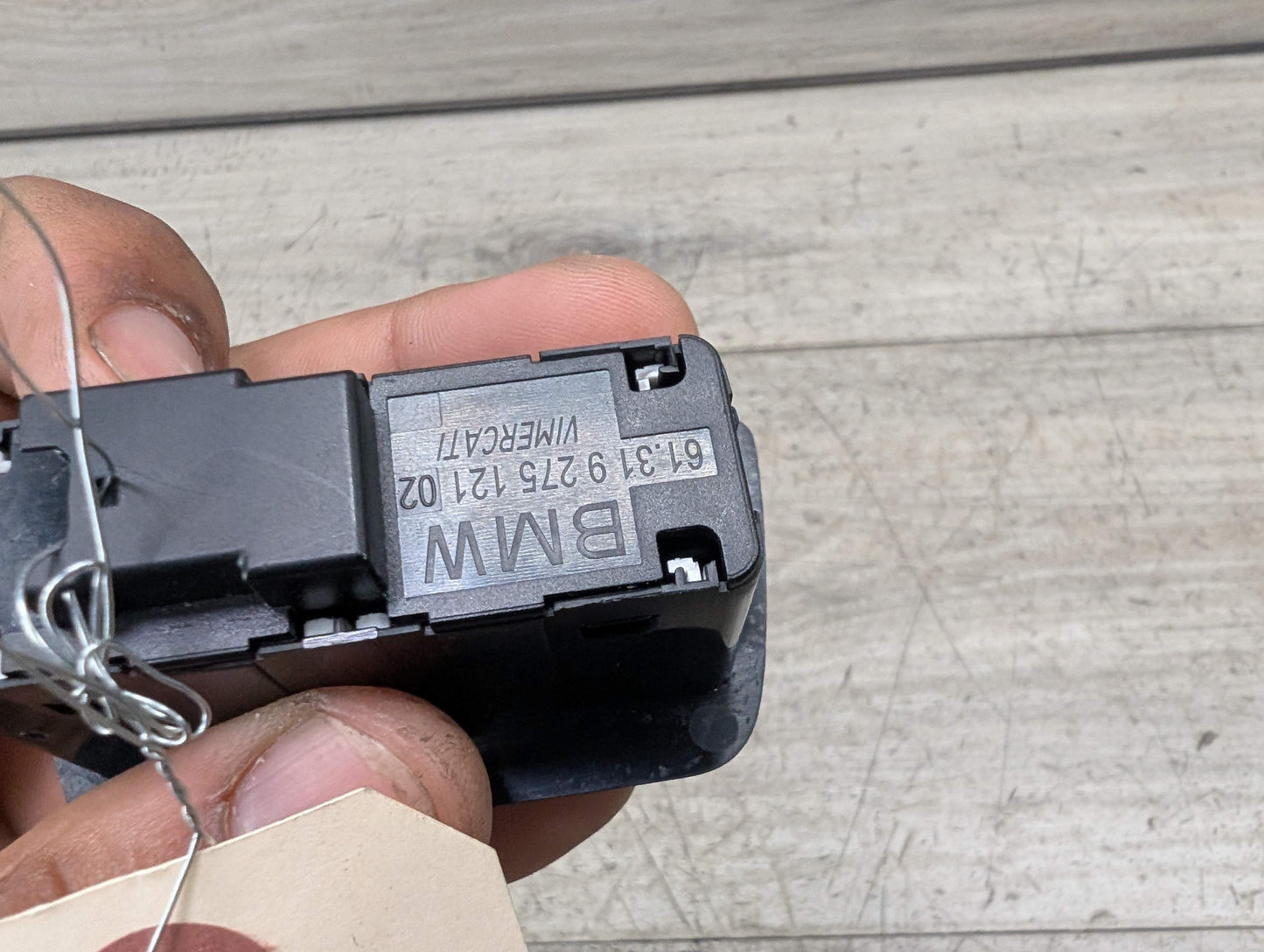 OEM BMW F02 F10 F15 F48 F90 G01 G20 G30 G80 X3 Rear Trunk Lid Center Lock Switch