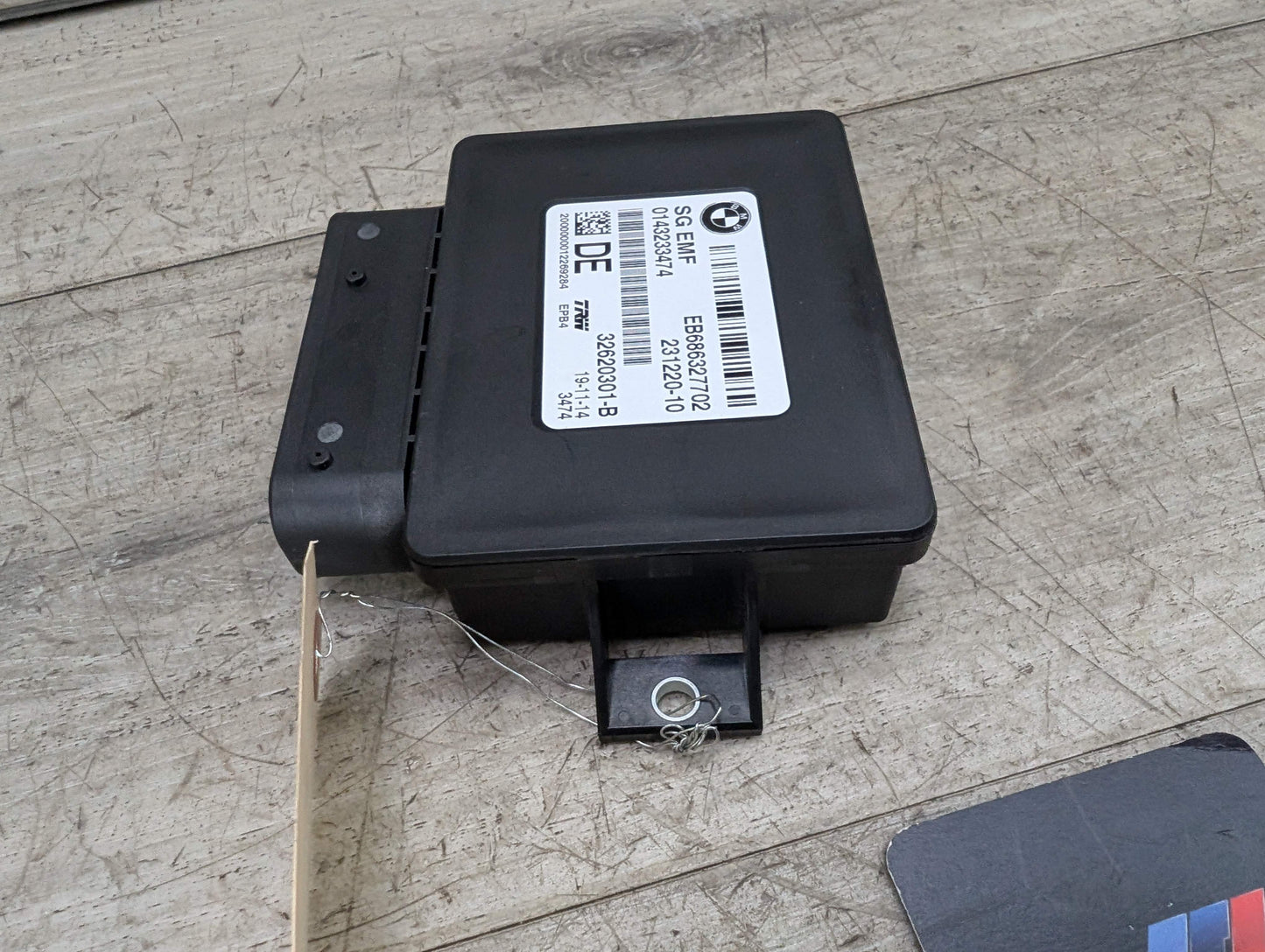 11-18 OEM BMW F10 F12 F13 F06 Electric Parking Park Brake Control Module EMF