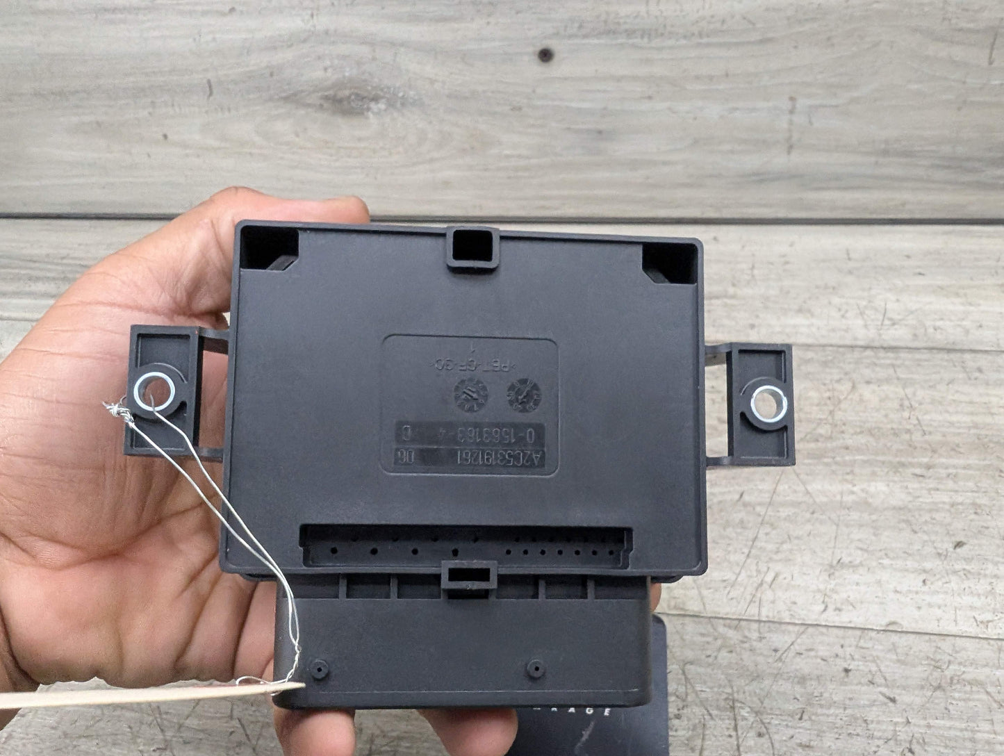 11-18 OEM BMW F10 F12 F13 F06 Electric Parking Park Brake Control Module EMF