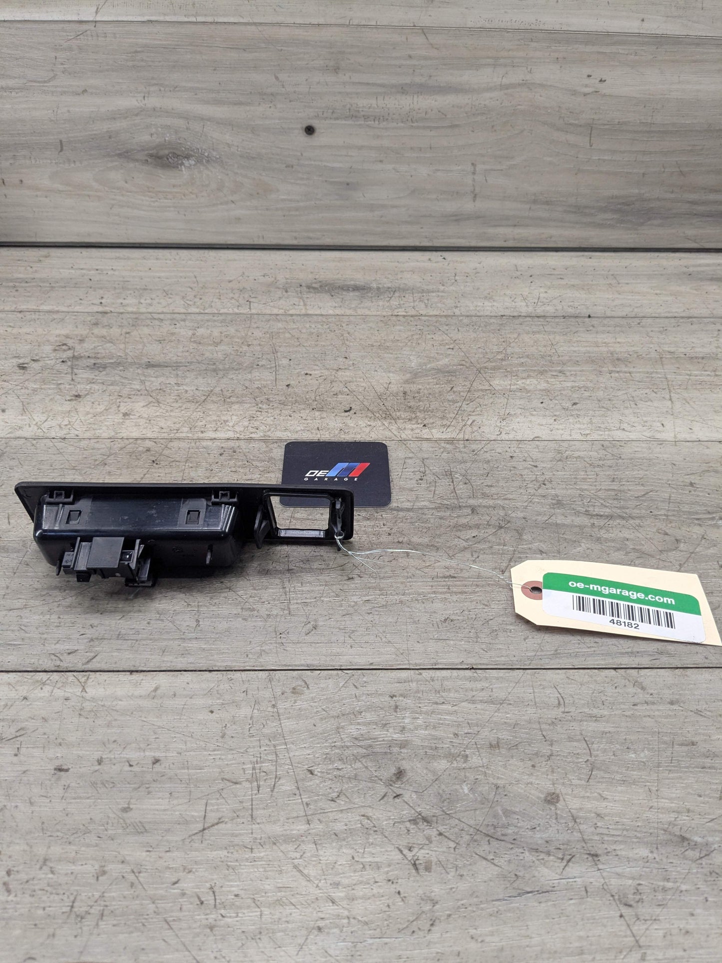 OEM BMW F22 F23 F30 F32 F36 F80 F82 F87 M3 M4 Trunk Lid Release Switch Handle