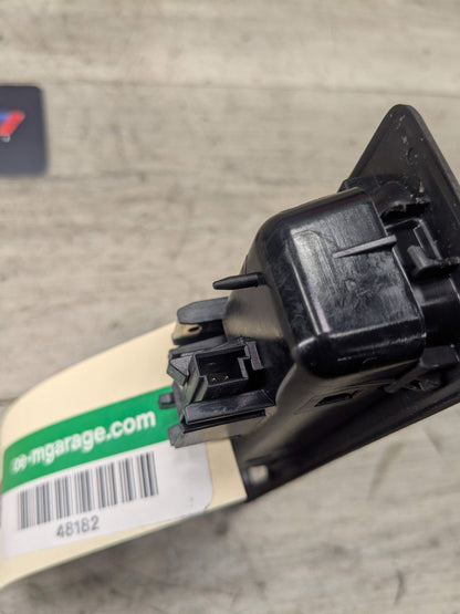OEM BMW F22 F23 F30 F32 F36 F80 F82 F87 M3 M4 Trunk Lid Release Switch Handle