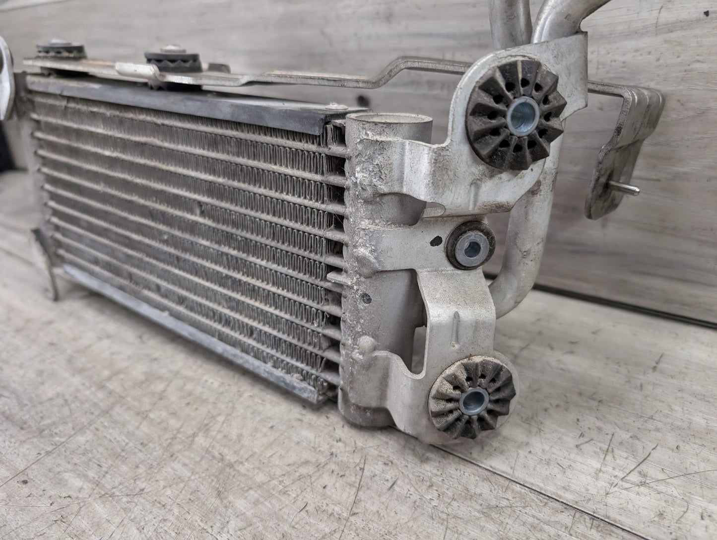 08-13 OEM BMW E88 E82 135 Convertible Coupe Engine N54 N55 Oil Cooler Radiator