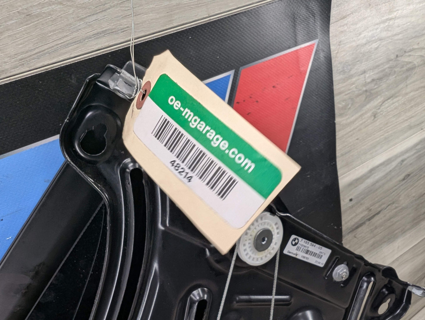 OEM BMW E88 128 135 Convertible Rear Right Passenger Window Regulator Motor