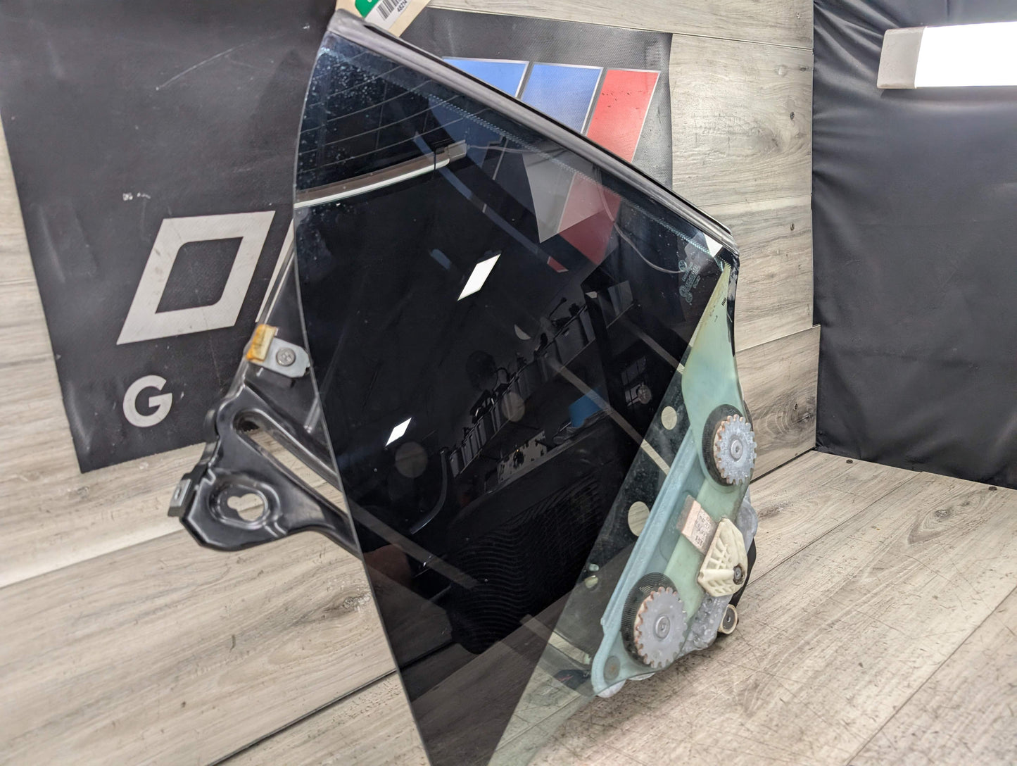 OEM BMW E88 128 135 Convertible Rear Right Passenger Window Regulator Motor