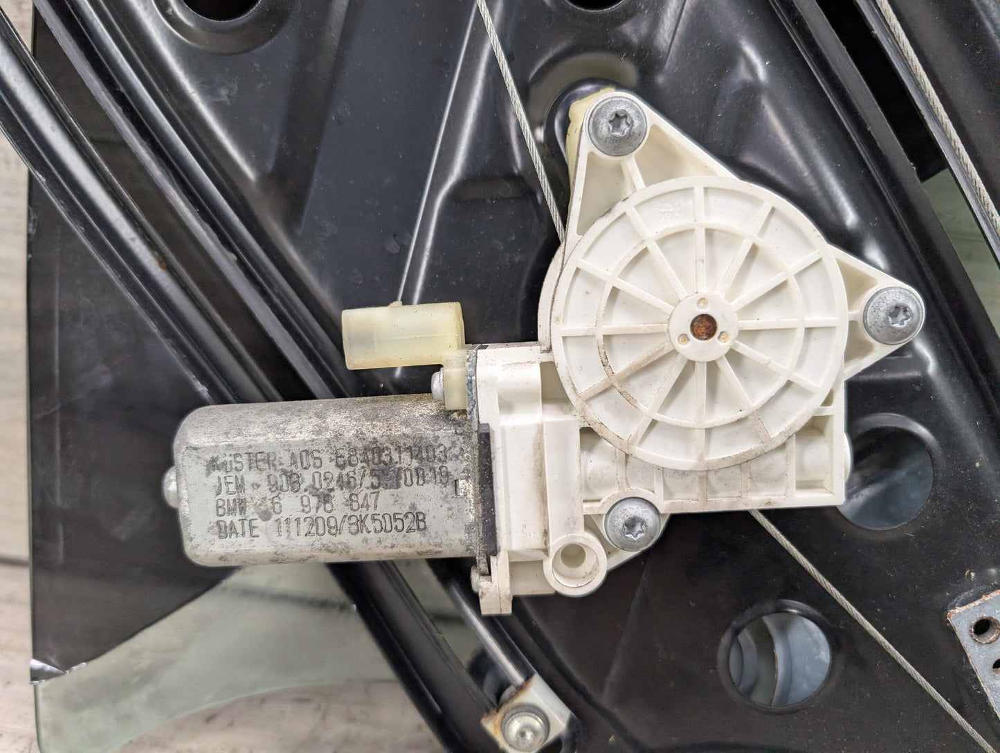 OEM BMW E88 128 135 Convertible Rear Left Driver Window Regulator Motor w/ Glass