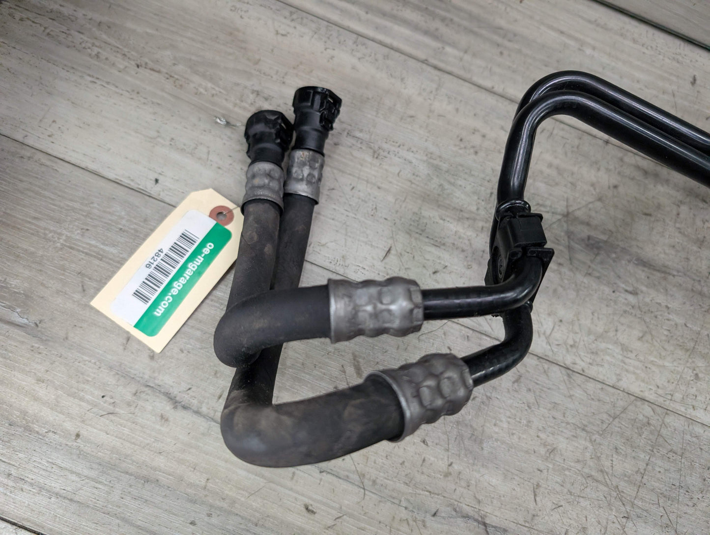 OEM BMW E82 E90 E92 E93 AT Transmission Oil Cooling Inlet Outlet Pipe N54 N55