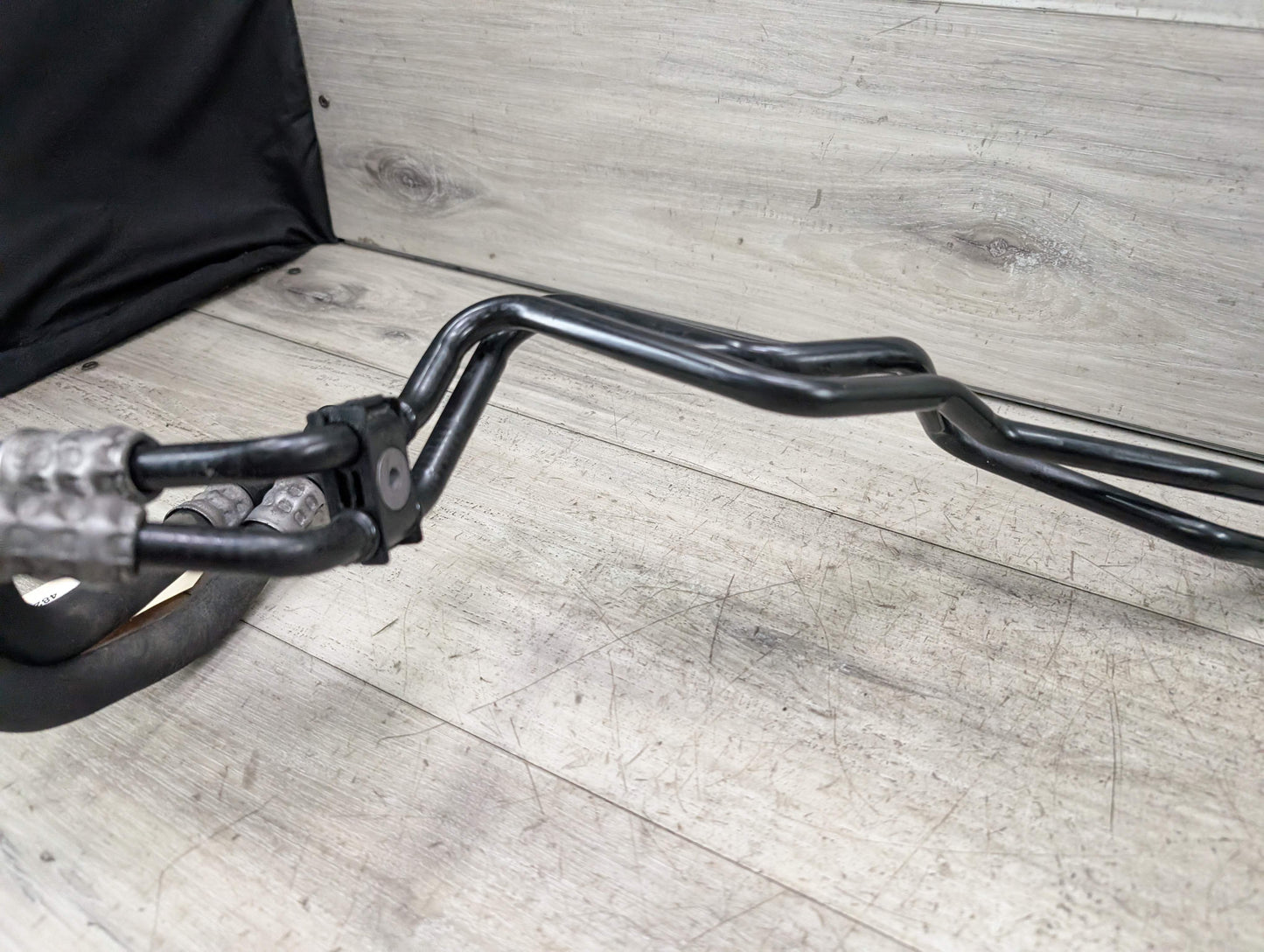 OEM BMW E82 E90 E92 E93 AT Transmission Oil Cooling Inlet Outlet Pipe N54 N55