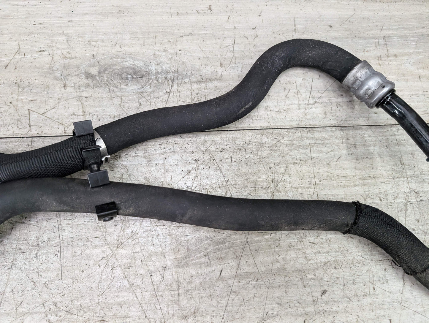 08-13 OEM BMW E82 E88 135 Engine N54 N55 Oil Cooler Flow Return Pipe Lines Hoses