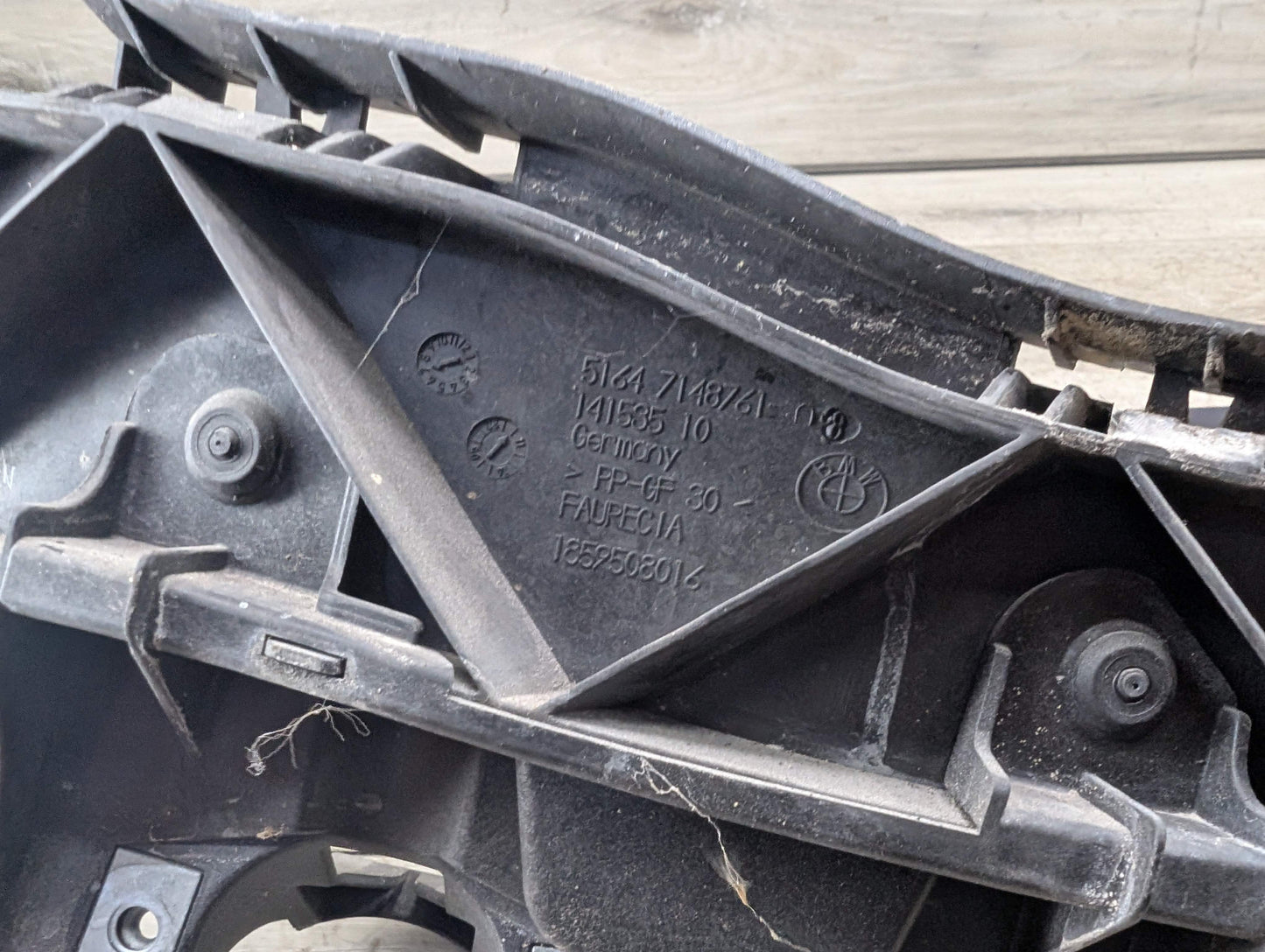 08-13 BMW E82 E88 128 135 Left Driver Headlight Arm Bracket Support Mount