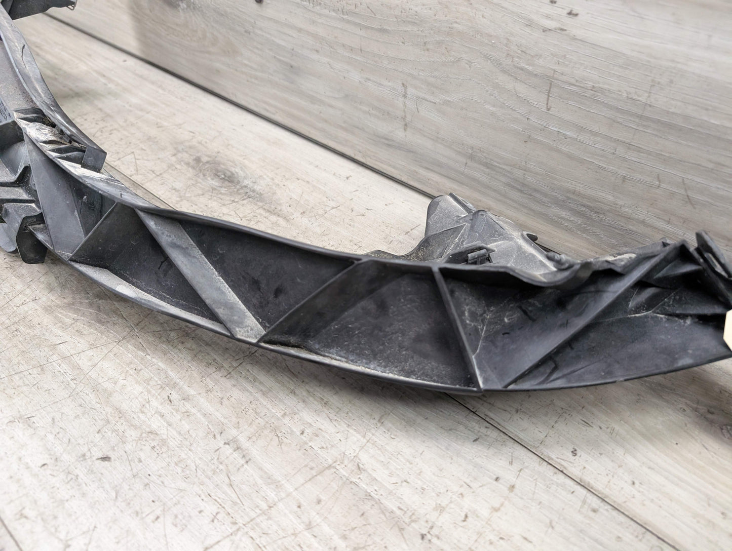 08-13 BMW E82 E88 128 135 Left Driver Headlight Arm Bracket Support Mount