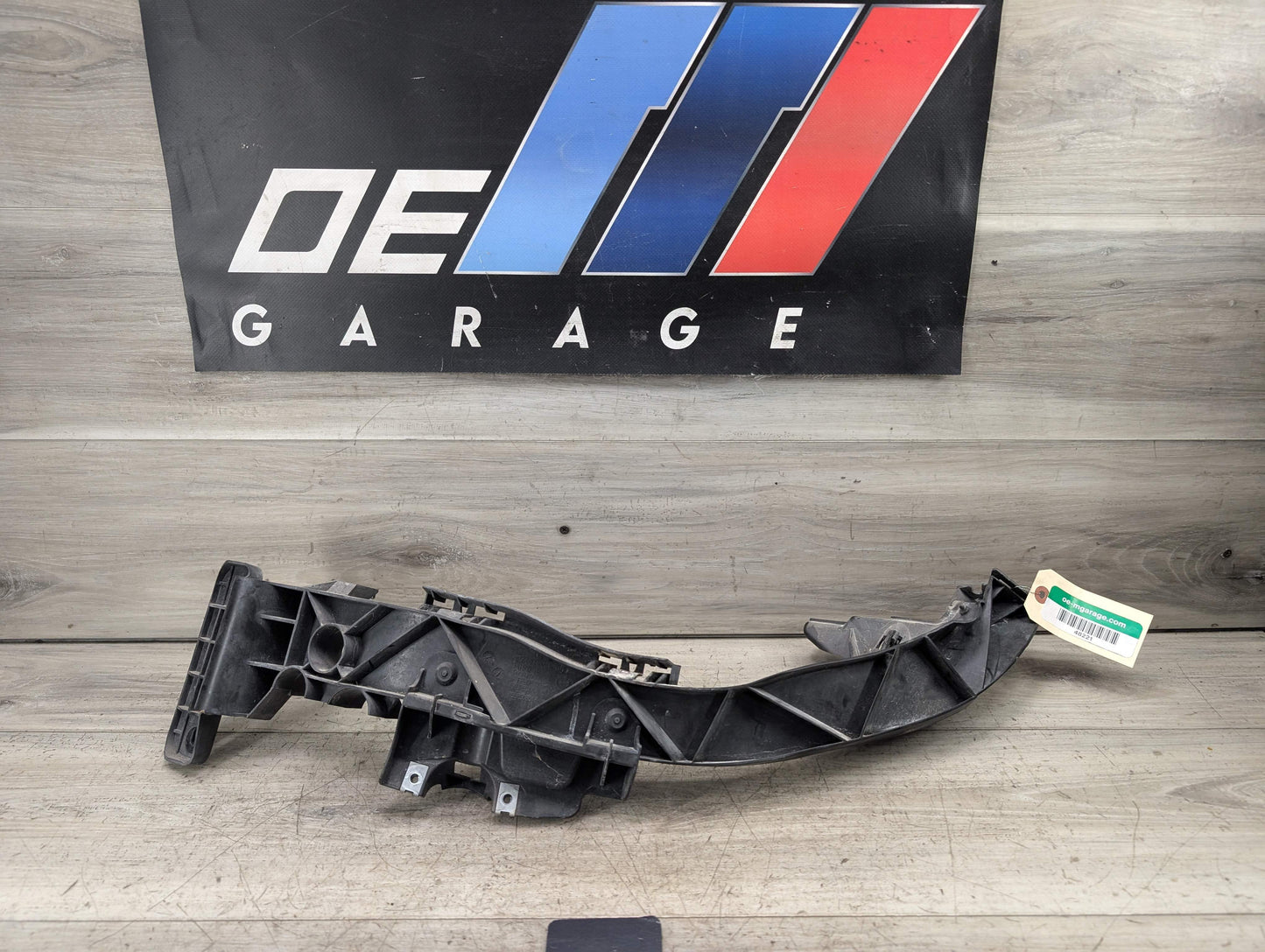 08-13 BMW E82 E88 128 135 Left Driver Headlight Arm Bracket Support Mount