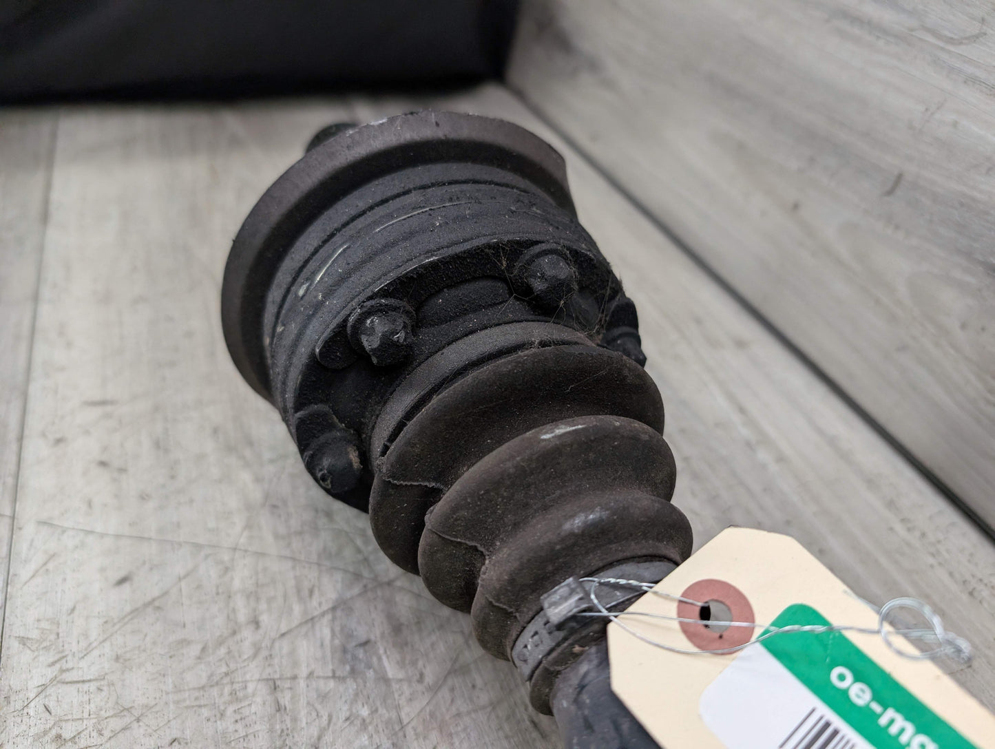 OEM BMW E88 E82 E90 E92 DCT MT RWD Rear Right Passenger Half Shaft  CV Axle