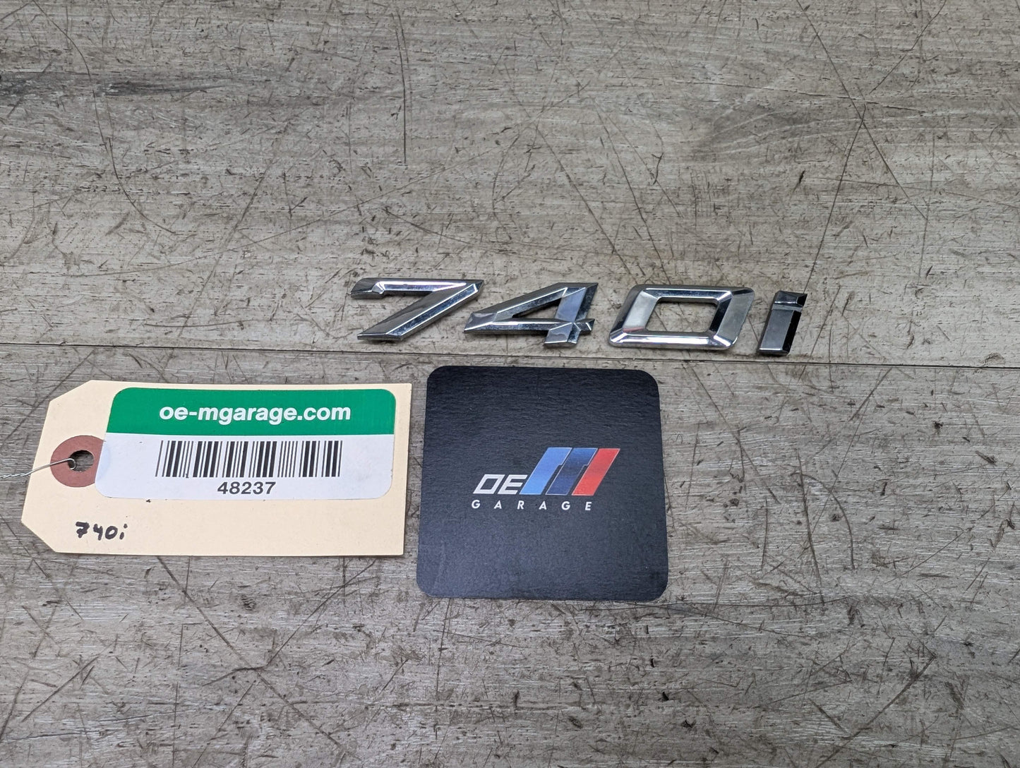 15-22 OEM BMW G11 G12 740i Rear Trunk Lid 740i Badge Emblem