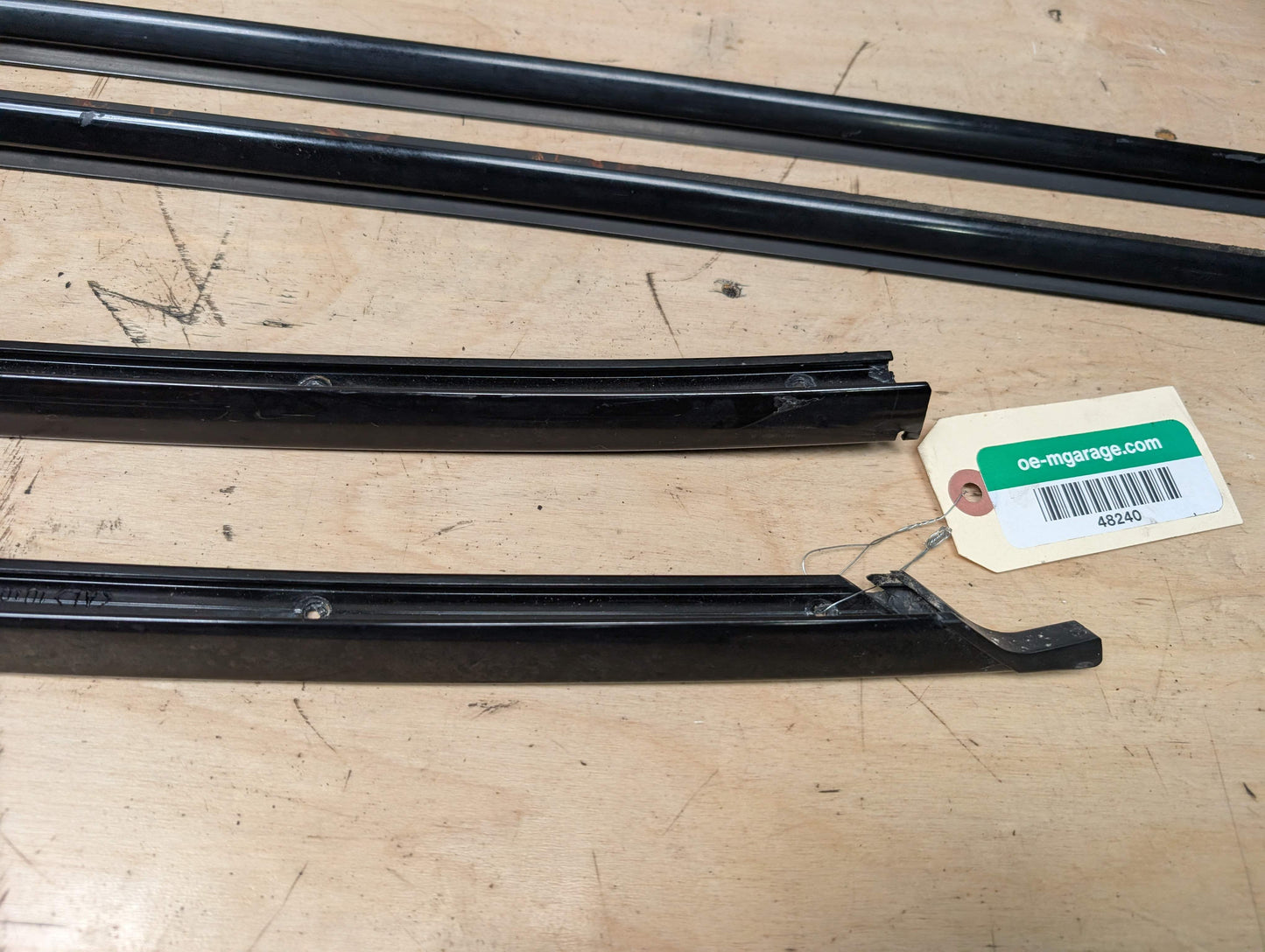 OEM BMW E88 135 Front Rear Door Exterior Trim Molding High Gloss Black SET of 7