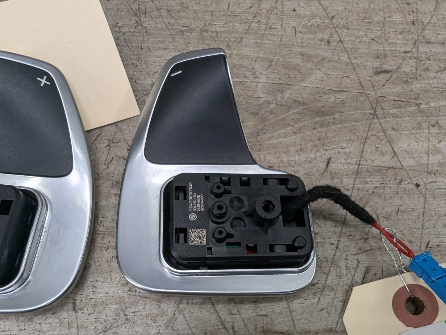 OEM BMW F15 F25 F30 F32 F33 F36 F48 X1 X3 X5 AT Paddle Shifter Plus Minus PAIR