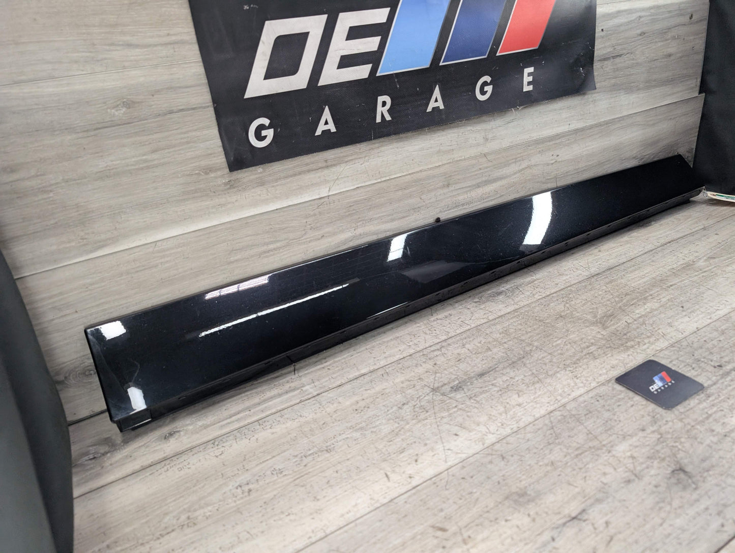 OEM BMW F25 F26 X3 X4 Front Right Passenger Door Lower Molding Molding Trim