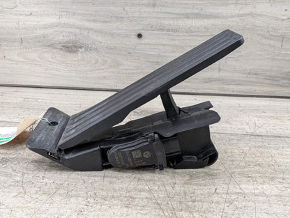 OEM BMW F15 F22 F25 F30 F36 F80 G01 G05 G20 X3 X5 Accelerator Throttle Gas Pedal