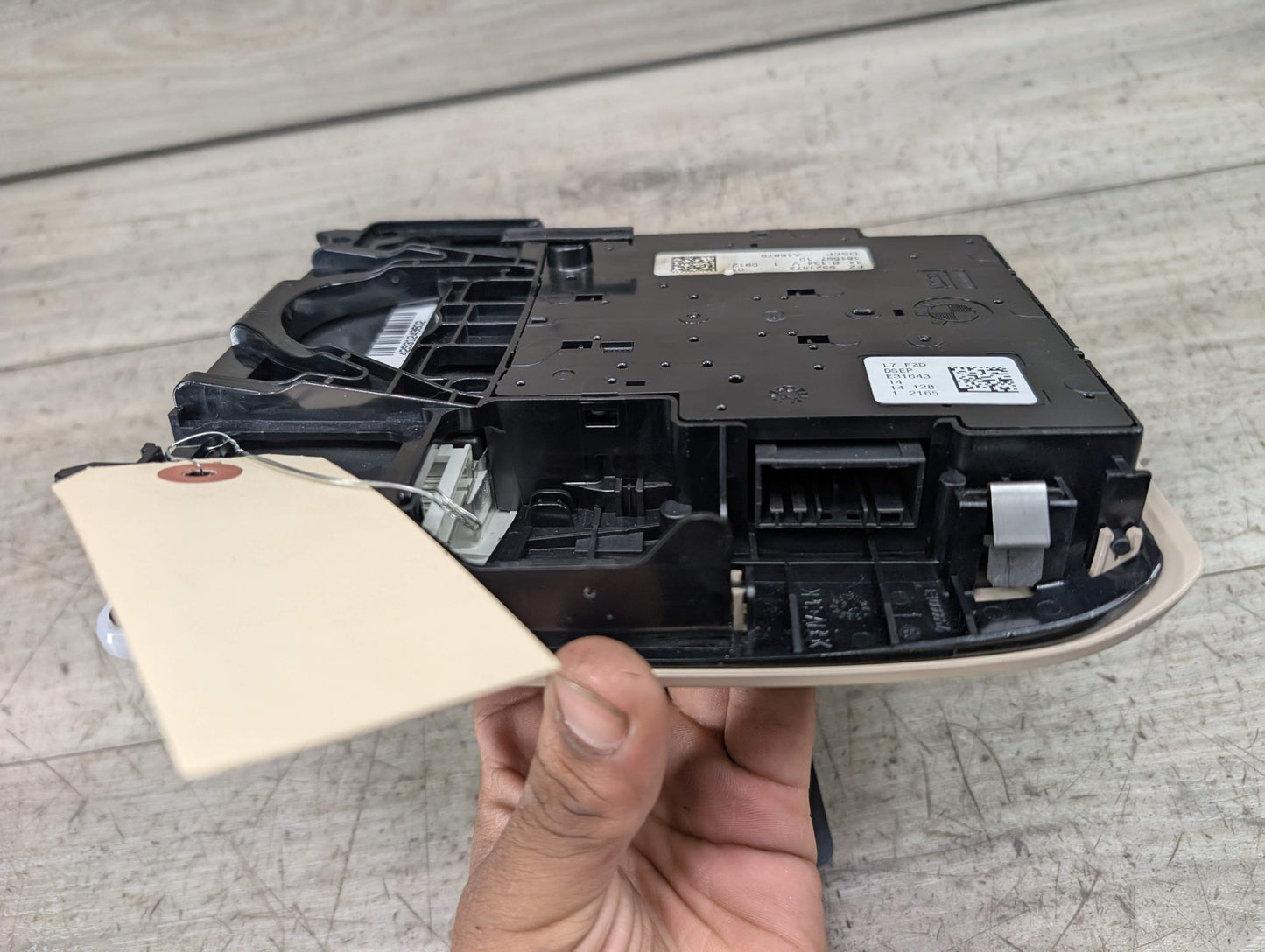 OEM BMW F22 F30 F32 F36 F80 F82 Headliner Roof Console Dome Light SOS Switch