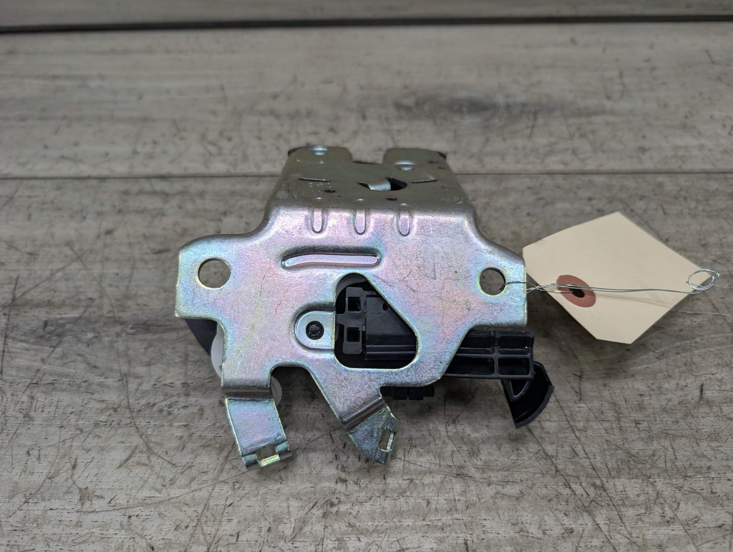 17-25 OEM AUDI A3 A4 A5 A6 A8 S3 S4 S5 S6 S8 Rear Trunk Lid Lock Latch Actuator