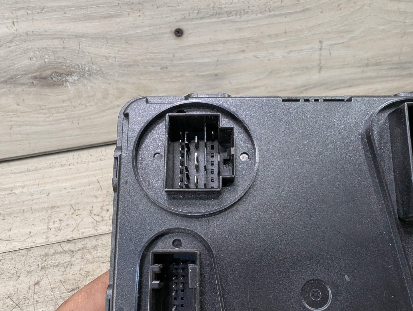 17-19 OEM AUDI A4 B9 BCM Body Control Module Unit