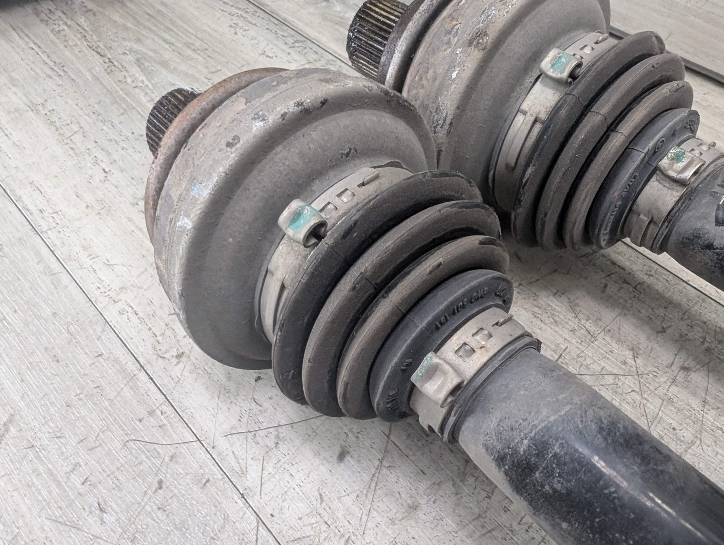 OEM AUDI A4 A5 Quattro Rear Left Right Driver Passenger Half Shaft CV Axle PAIR