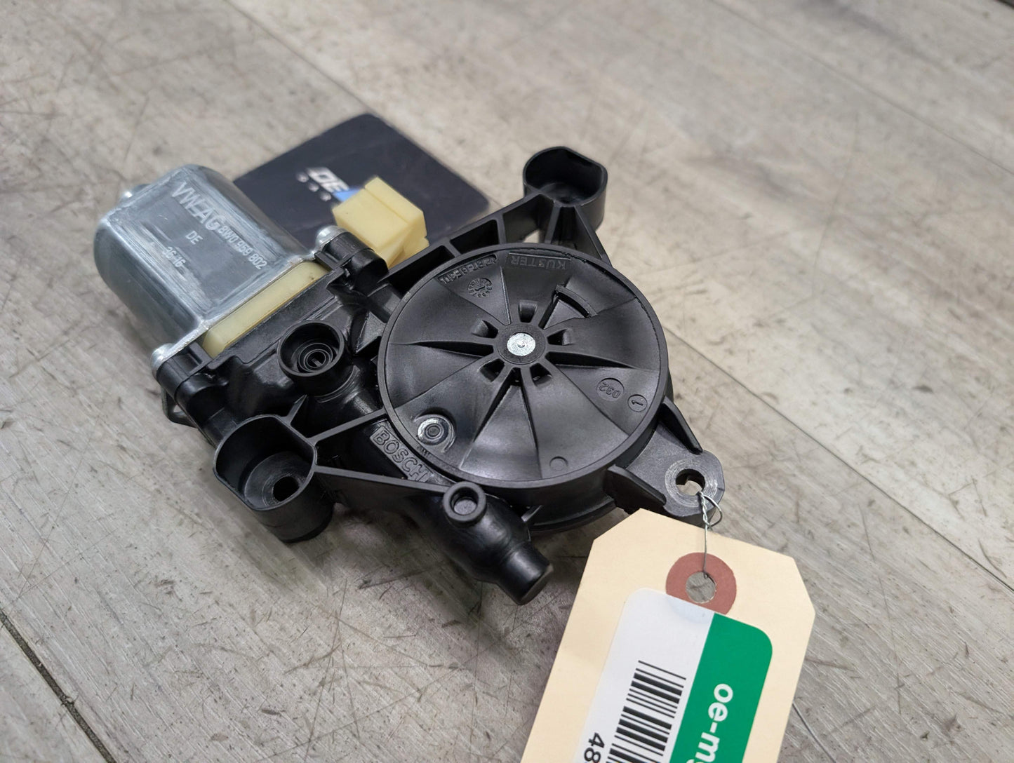 17-25 OEM AUDI Front Right Passenger Side Window Regulator Lifter Motor