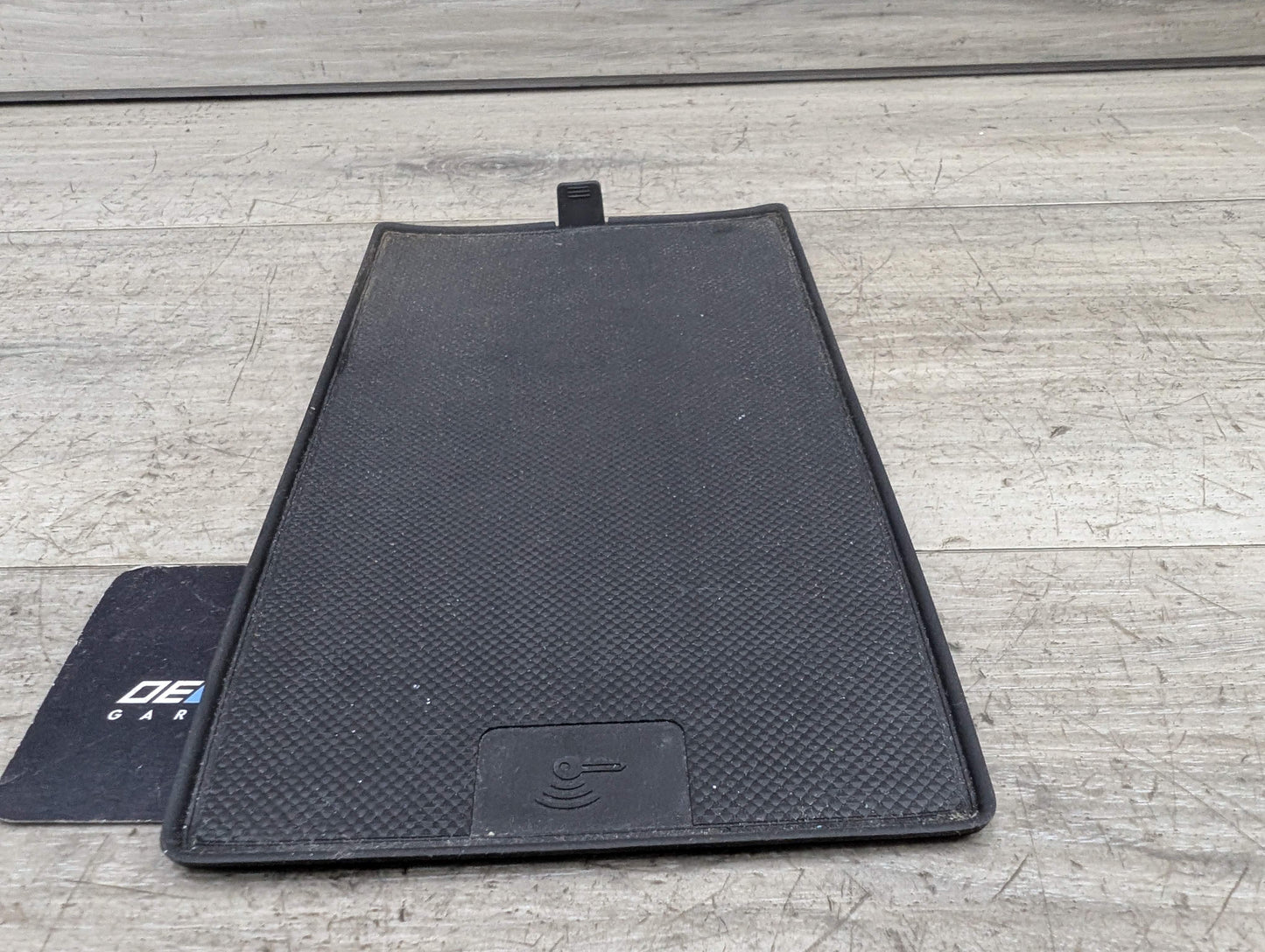 17-25 OEM AUDI A4 A5 RS5 S4 S5 S7 Front Center Console Storage Rubber Insert