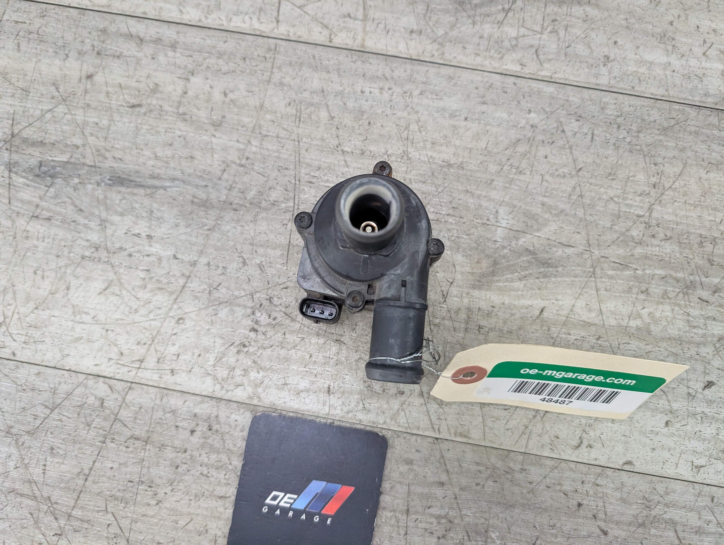 17-25 OEM AUDI A4 B9 Engine EA888 CYMC 2.0L Auxiliary Electric Water Pump