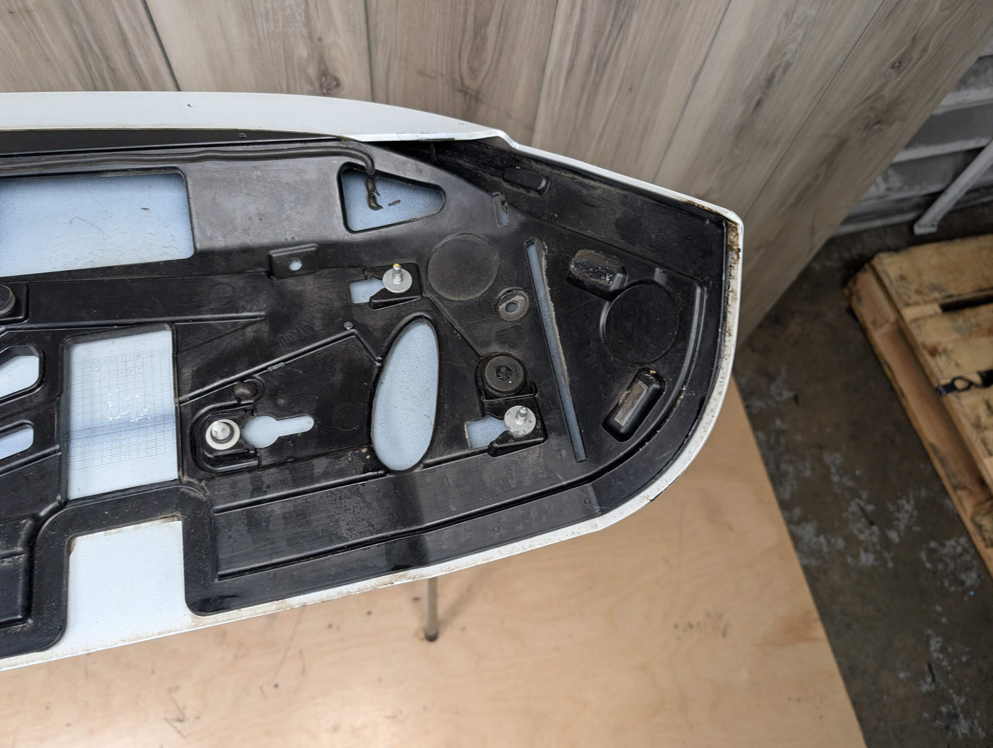 14-18 OEM BMW F15 X5 Rear Door Liftgate Spoiler Wing Molding Brake Light Panel