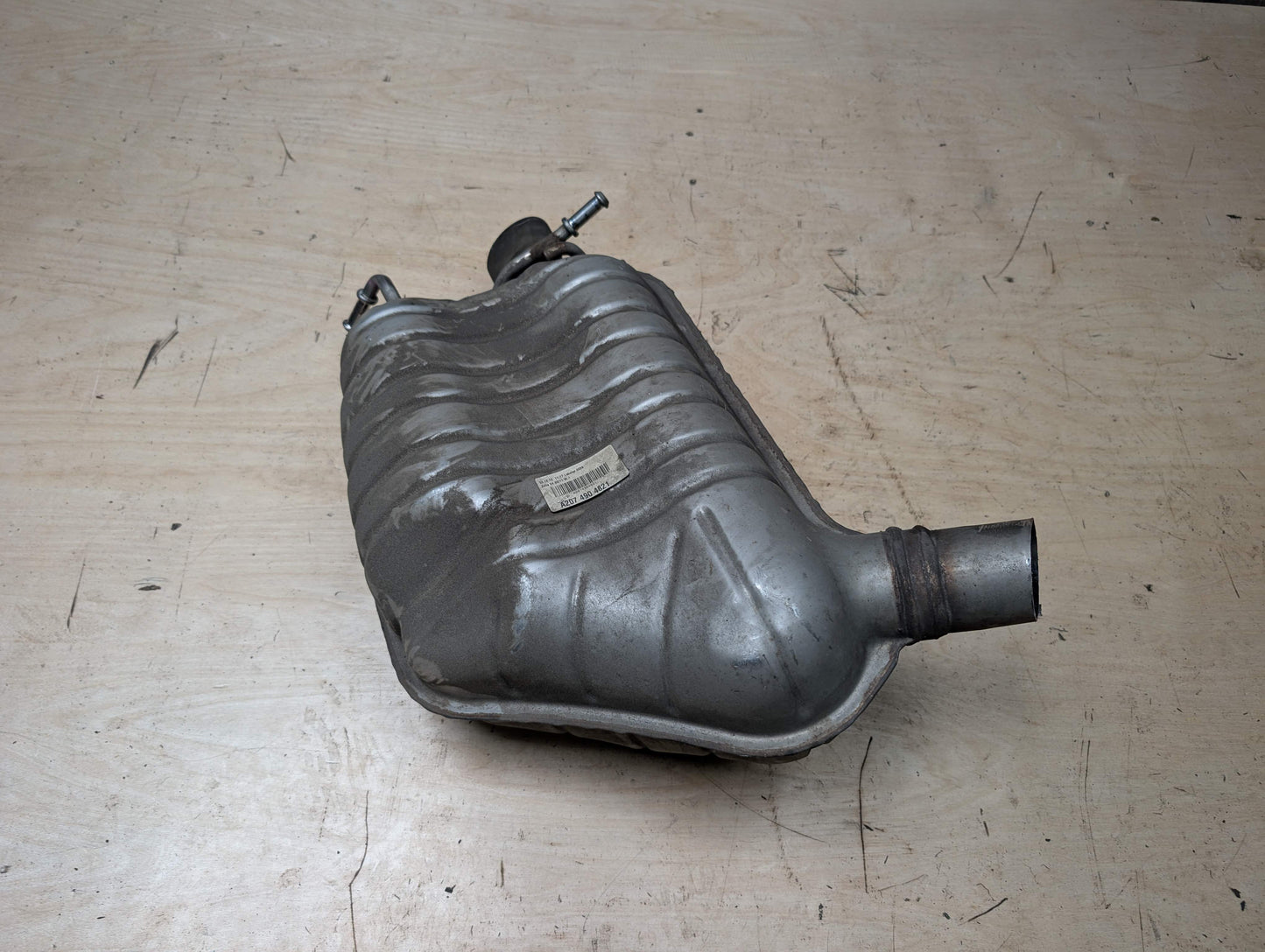 10-16 Mercedes A207 C207 W207 E350 E550 Right Passenger Exhaust Muffler