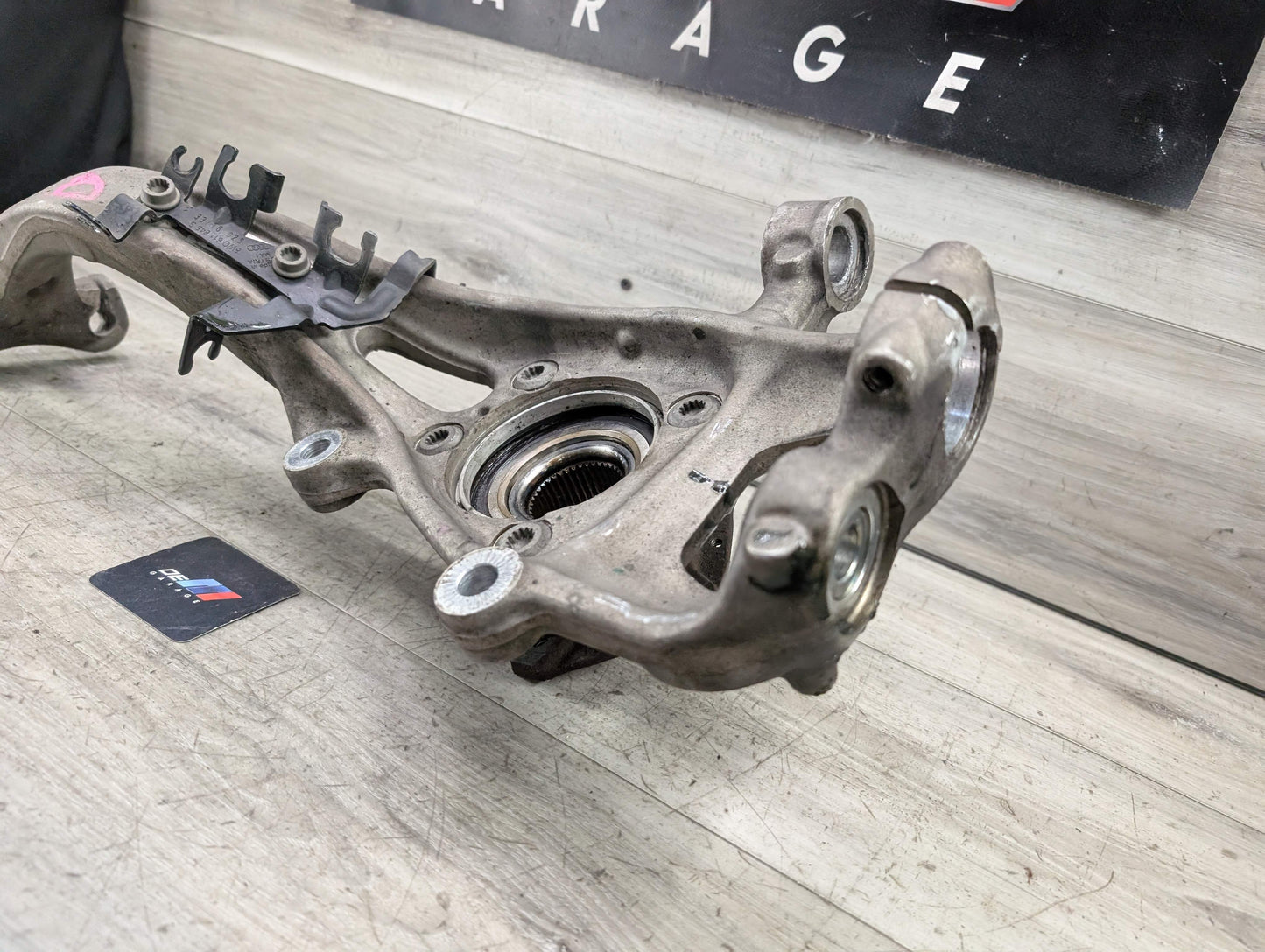 17-25 OEM AUDI A4 A5 RS5 S4 S5 Front Right Passenger Spindle Hub Knuckle Bearing