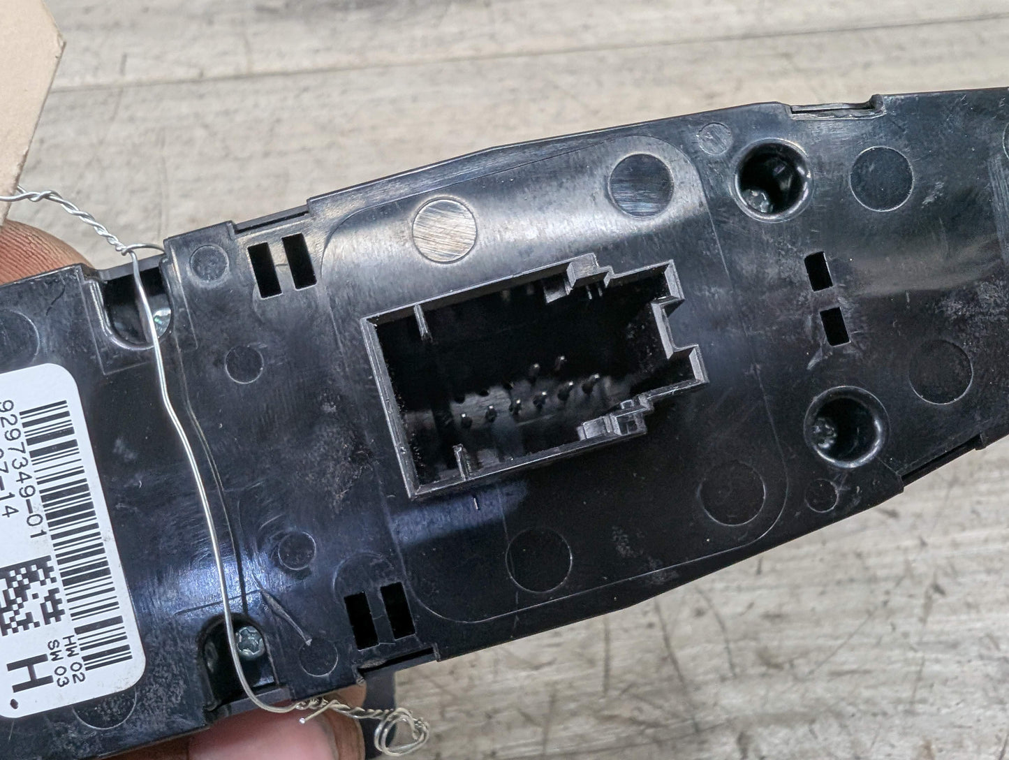 OEM BMW F15 F16 F85 X5 X6 Front Left Driver Master Window Glass Lifter Switch