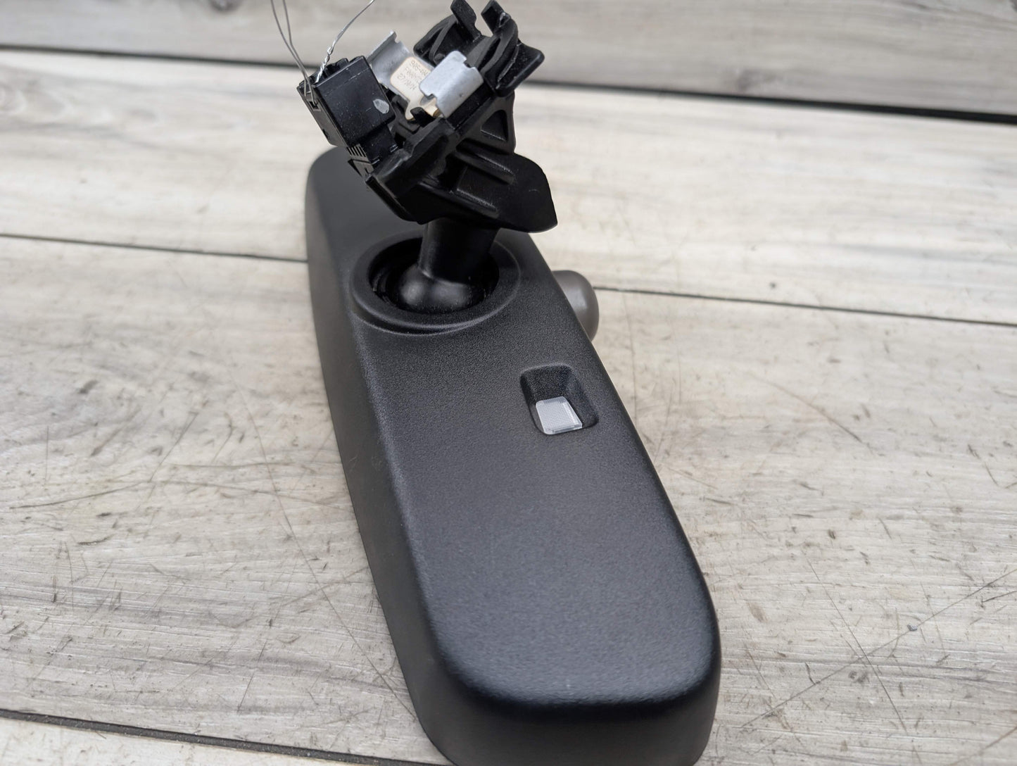 OEM BMW F02* F06 F12 F13 F15 F25 F85 X5 Auto Dim Rear View Mirror EC / LED / GTO