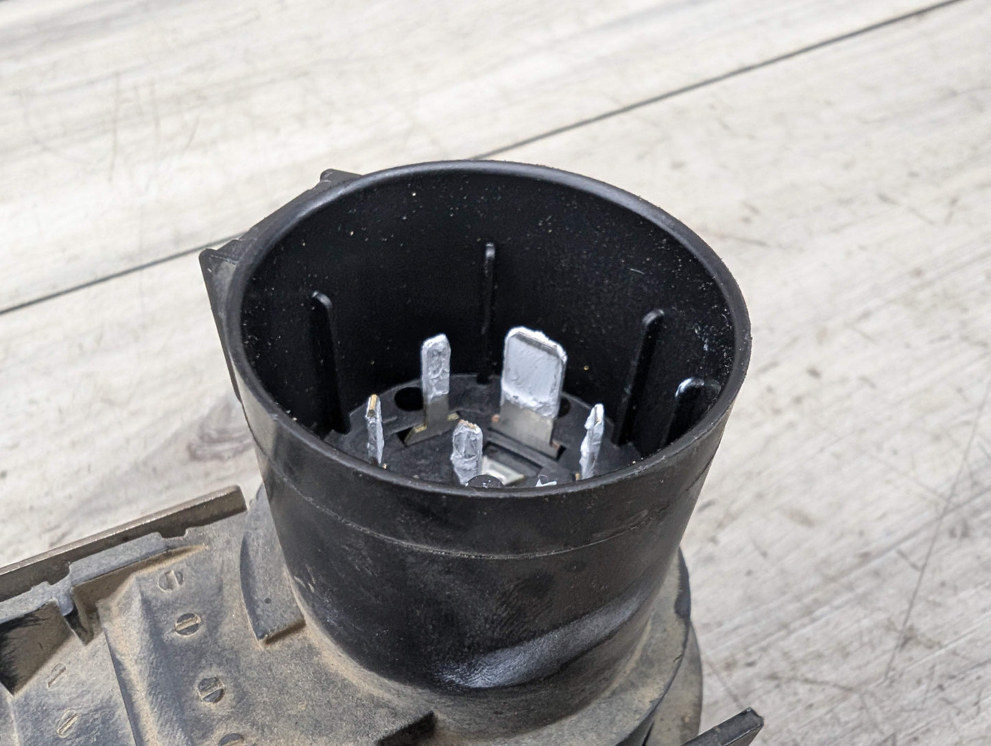 AFT BMW Pollak Rear Trailer Hitch Connector Plug