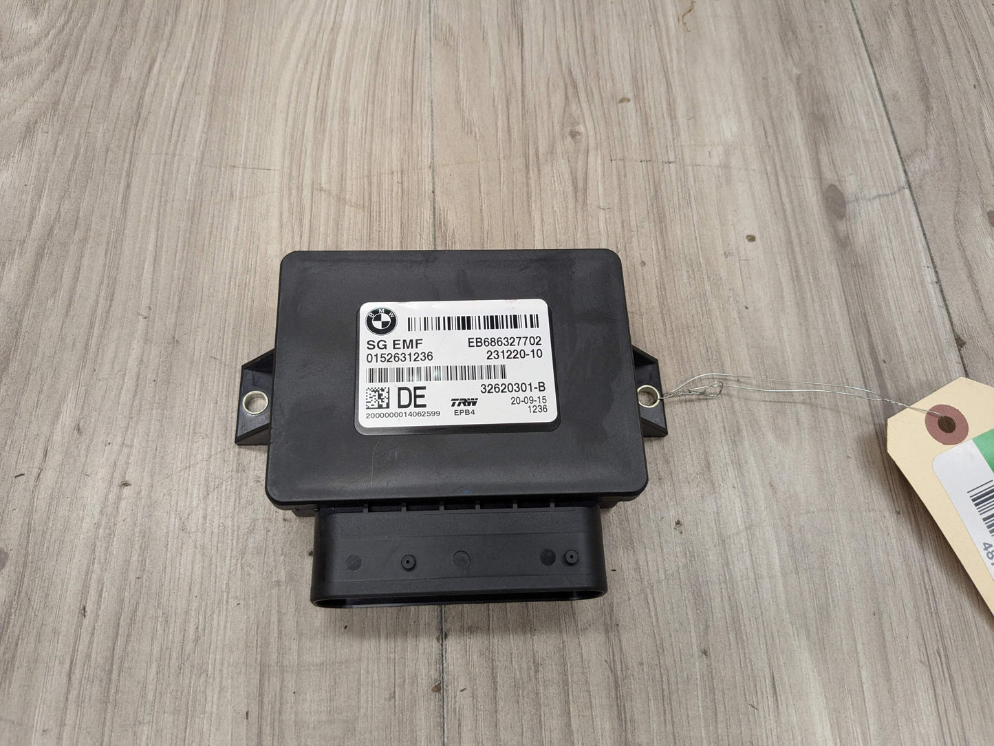 11-18 OEM BMW F10 F12 F13 F06 Electric Parking Park Brake Control Module EMF