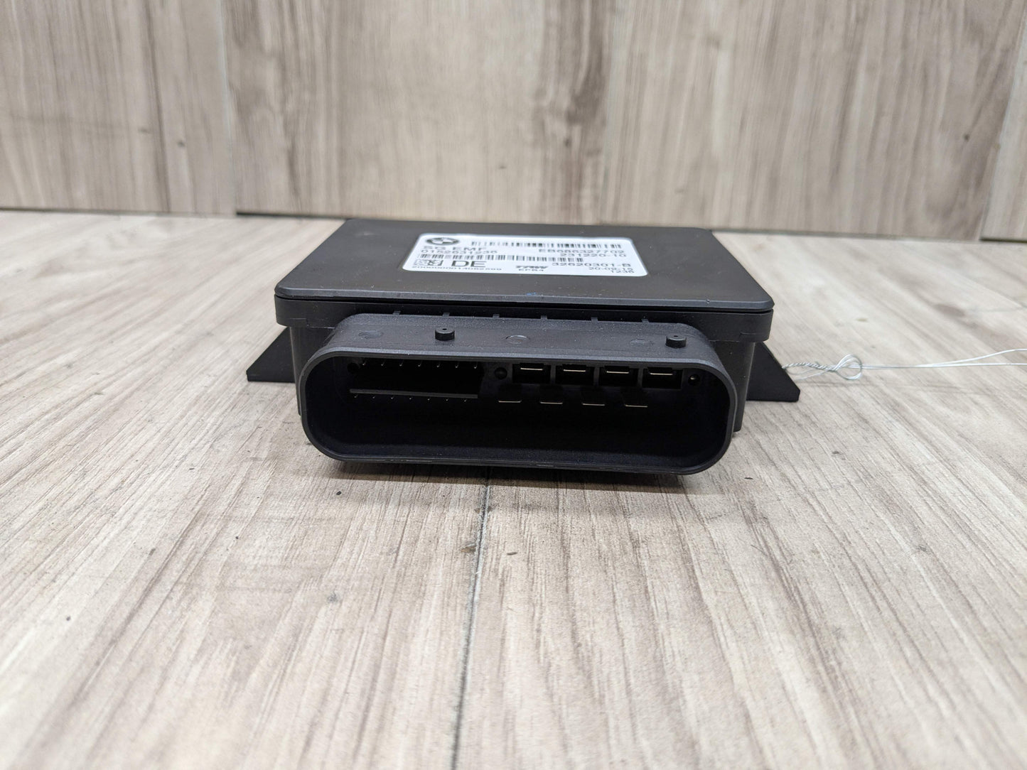 11-18 OEM BMW F10 F12 F13 F06 Electric Parking Park Brake Control Module EMF