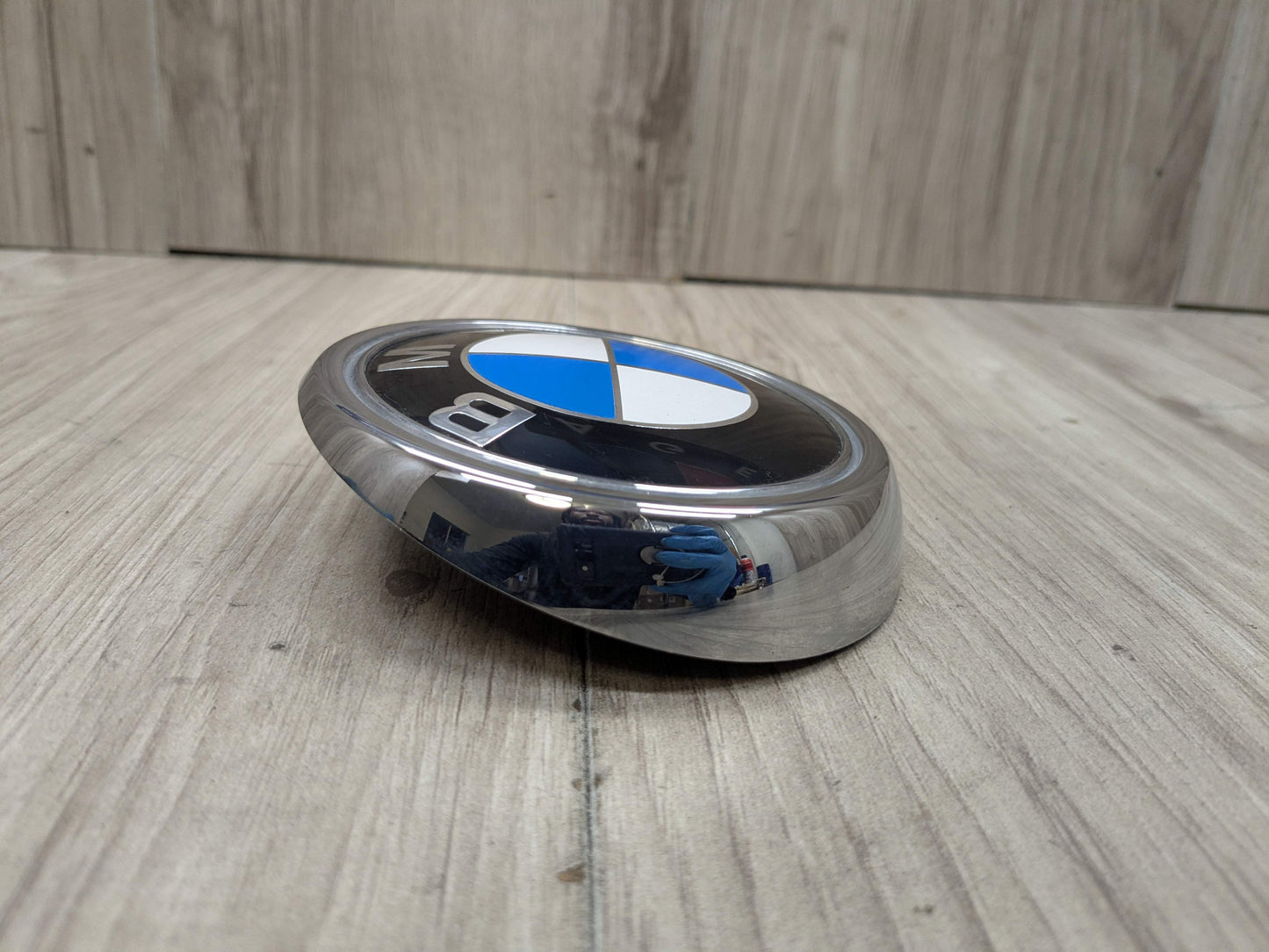 11-17 OEM BMW F25 X3 Rear Liftgate Trunk Lid Round Emblem Genuine