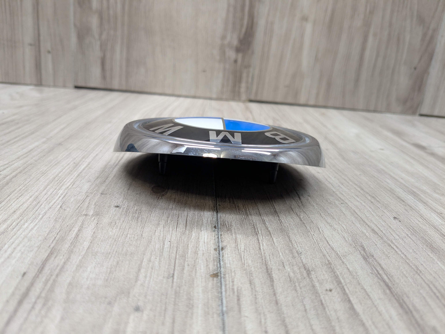 11-17 OEM BMW F25 X3 Rear Liftgate Trunk Lid Round Emblem Genuine