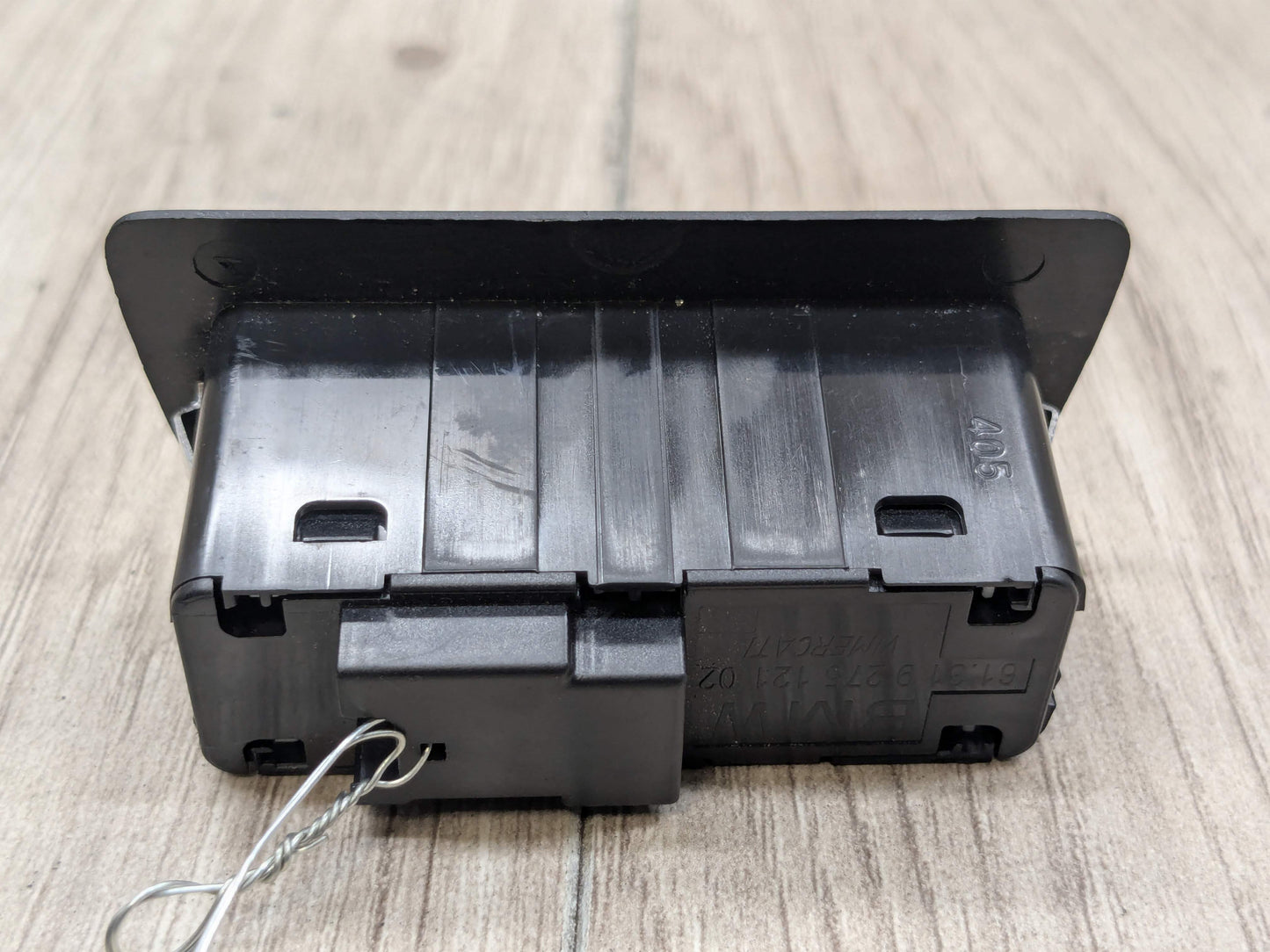 OEM BMW F02 F10 F15 F48 F90 G01 G20 G30 G80 X3 Rear Trunk Lid Center Lock Switch