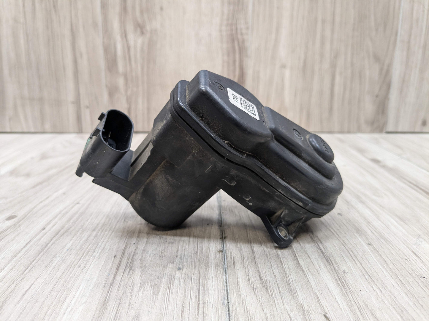 OEM BMW F06 F10 F12 F13 F25 I12 Rear Left or Right Brake Caliper Electric Motor