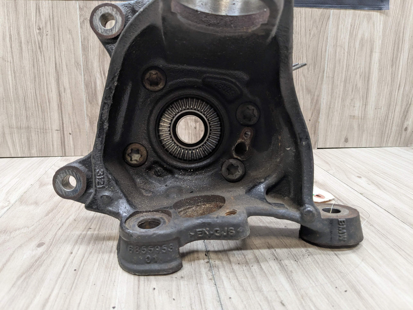 OEM BMW F25 F26 X3 X4 AWD Front Left Driver Hub Spindle Knuckle Wheel Bearing