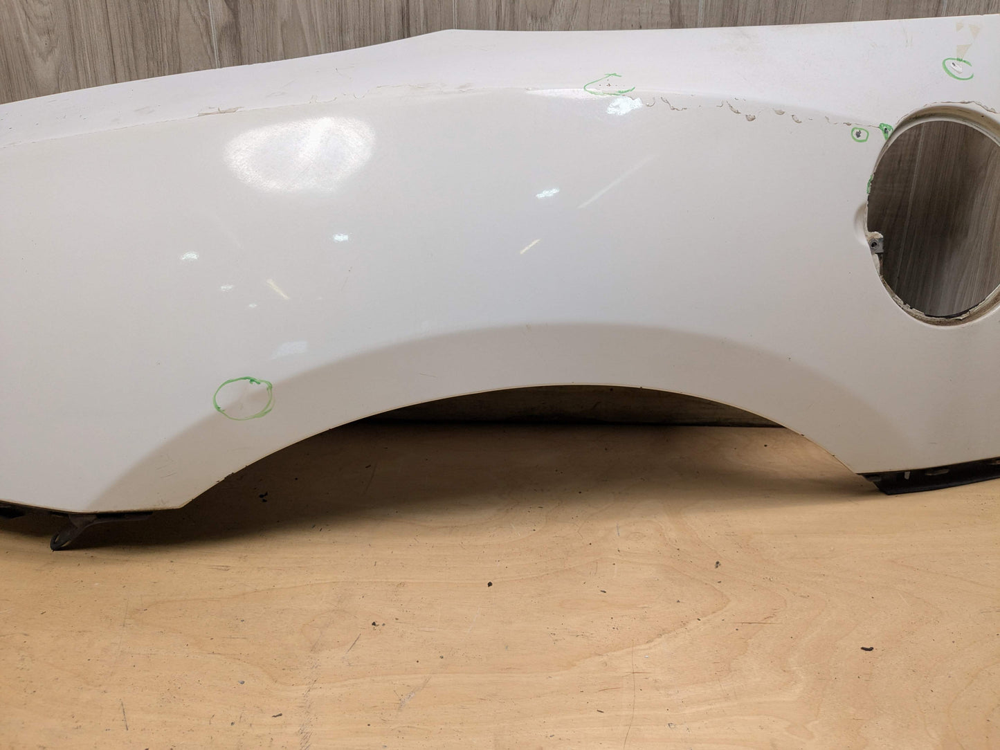 *03-08 OEM BMW E85 Z4 Rear Right Passenger Side Quarter Panel White 300