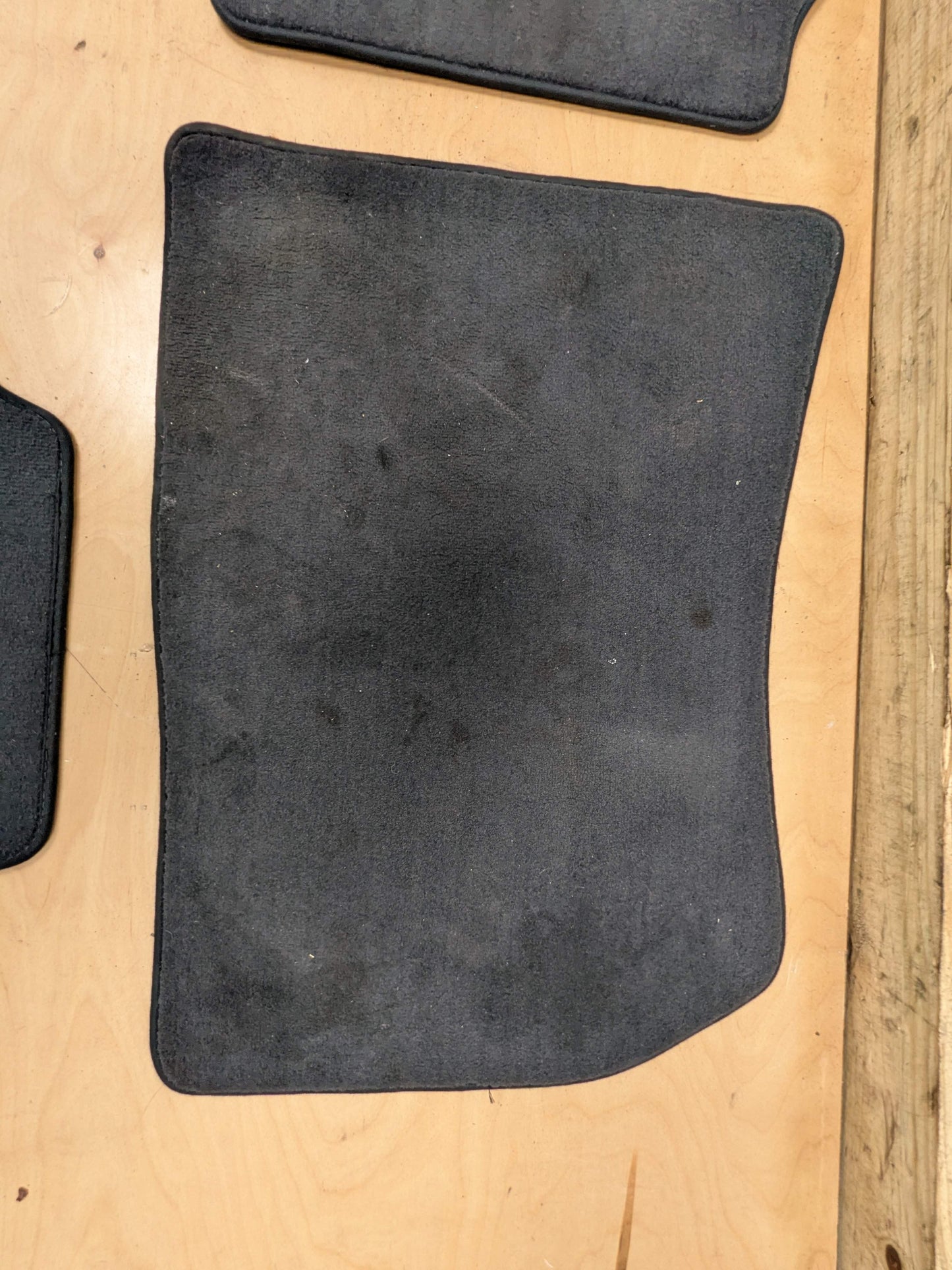 OEM BMW F25 F26 X3 X4 Front Rear Left Right Carpet Floor Mats Black SET