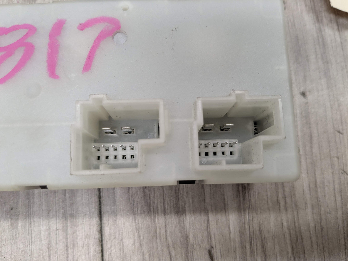 PRE-LCI OEM BMW F90 G01 G12* G20 G30 M5 M8 Trunk Tailgate Decklid Control Module