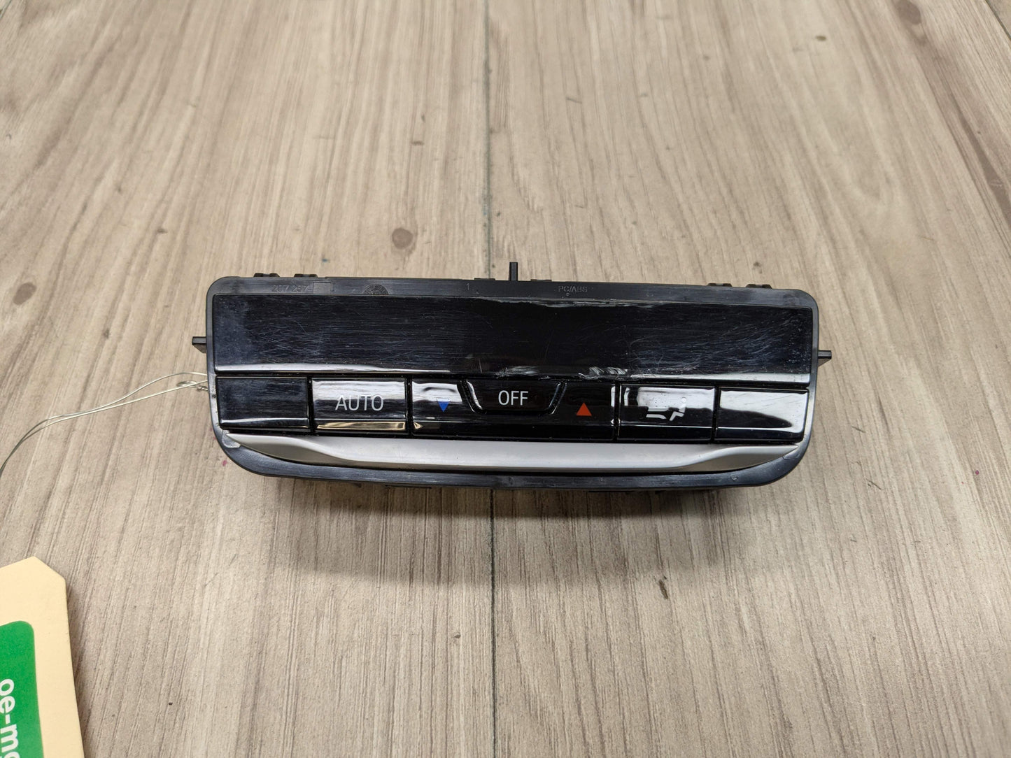 OEM BMW G01 G02 F97 F98 X3 X4 AC Rear Heater Climate Control Switch Panel