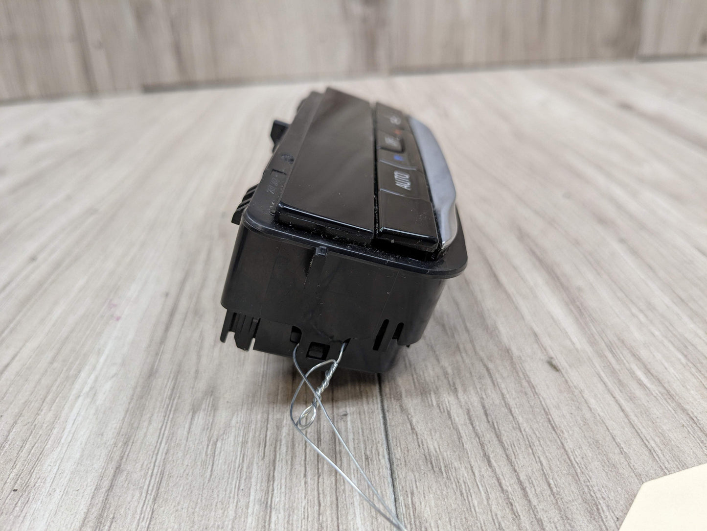 OEM BMW G01 G02 F97 F98 X3 X4 AC Rear Heater Climate Control Switch Panel