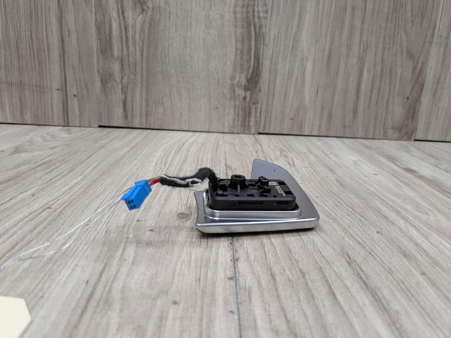 OEM BMW F44 G01 G05 G12 G20 G26 G30 Right Plus Steering Wheel Paddle Shifter